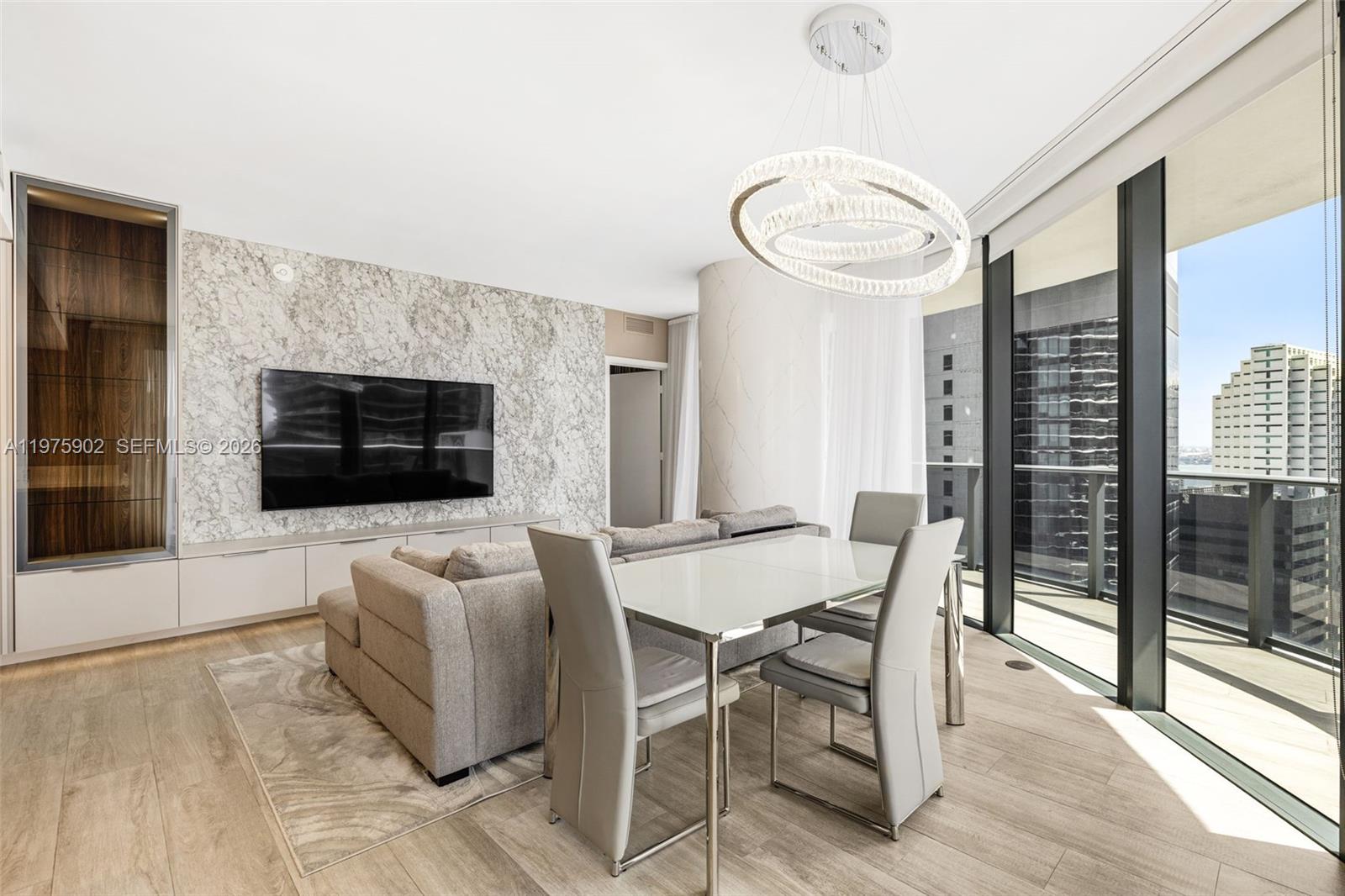 Brickell Heights East Con