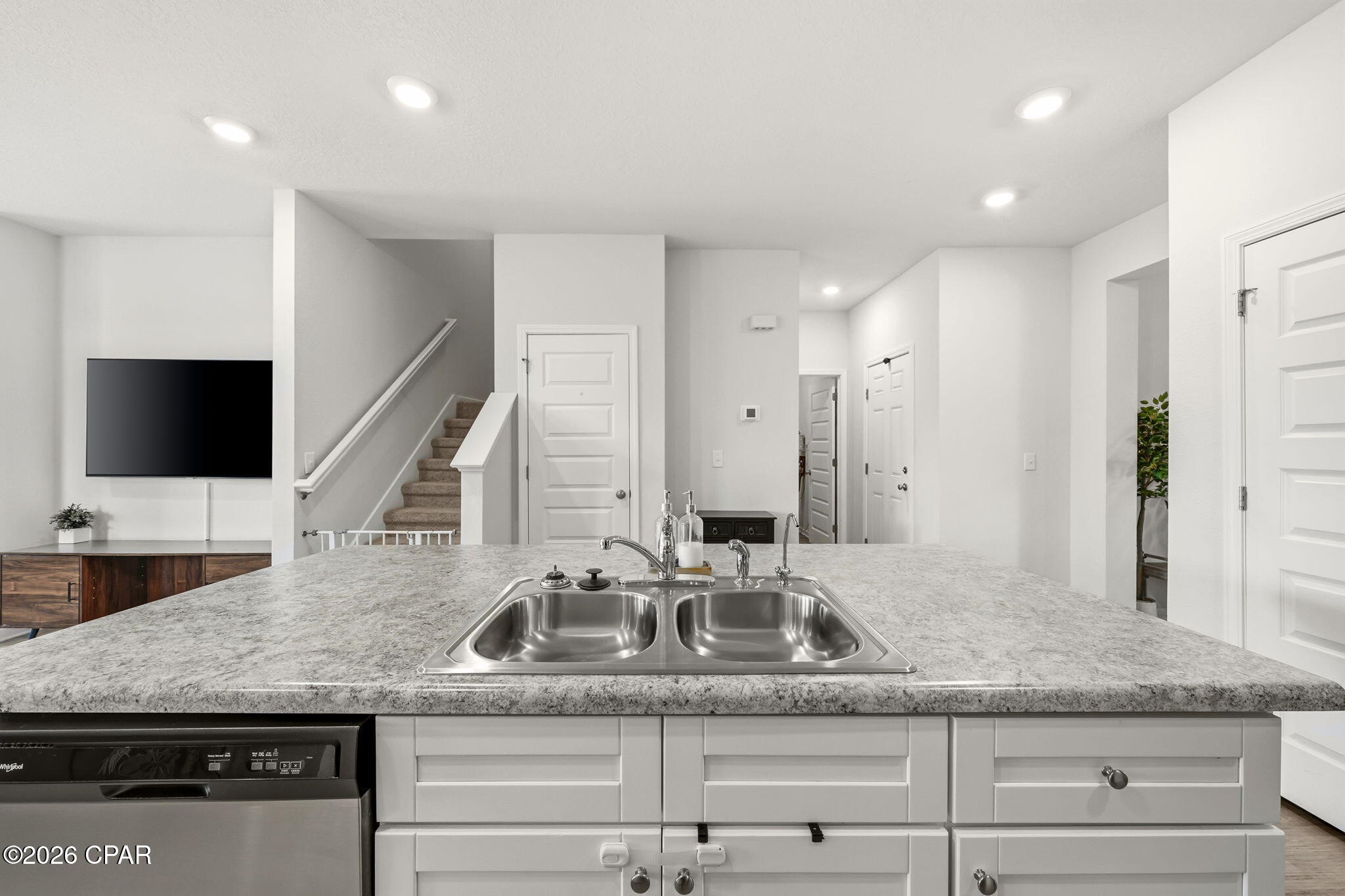 Image 10 For 7198 Hatteras Boulevard