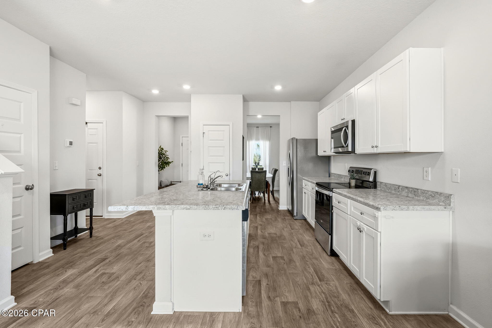 Image 9 For 7198 Hatteras Boulevard