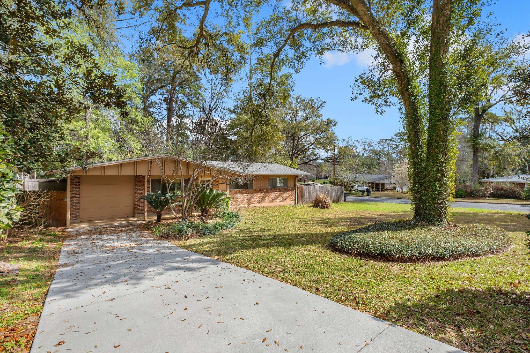 2613  SUMMERWOOD Avenue , Tallahassee, FL, 