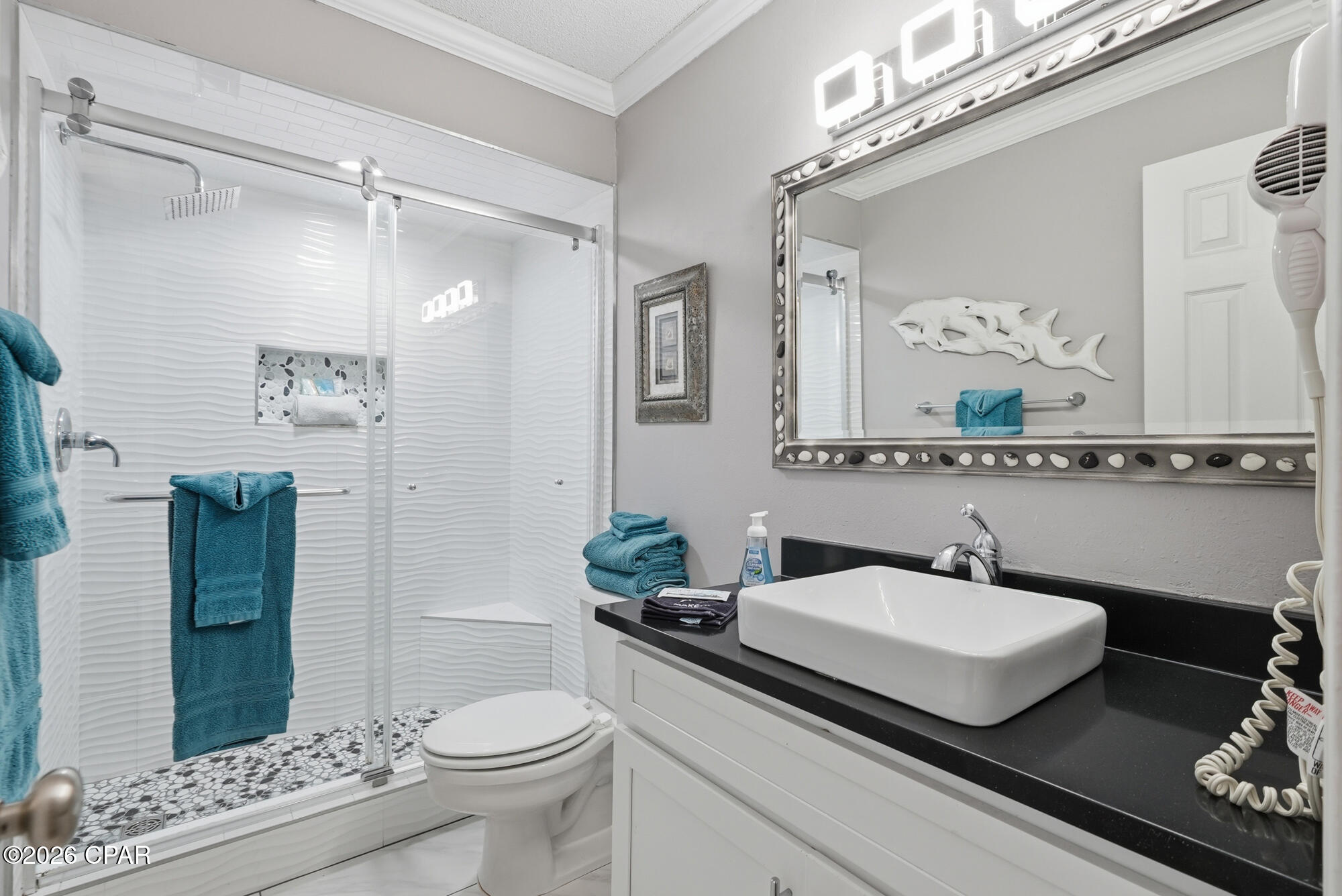 Image 9 For 5801 Thomas Drive 1020