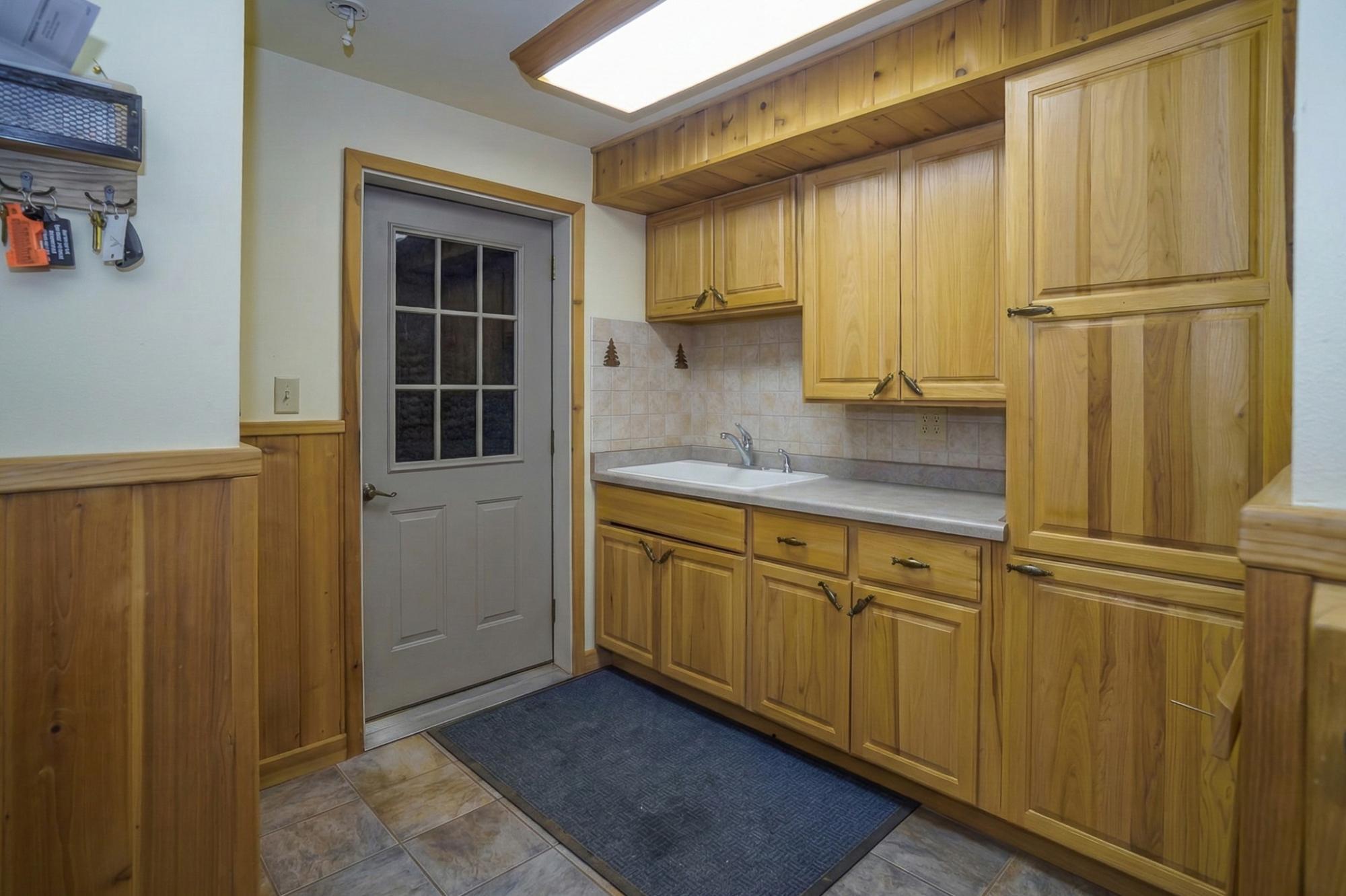 Armour Lake Property 11532 Rays Dr Photo 21