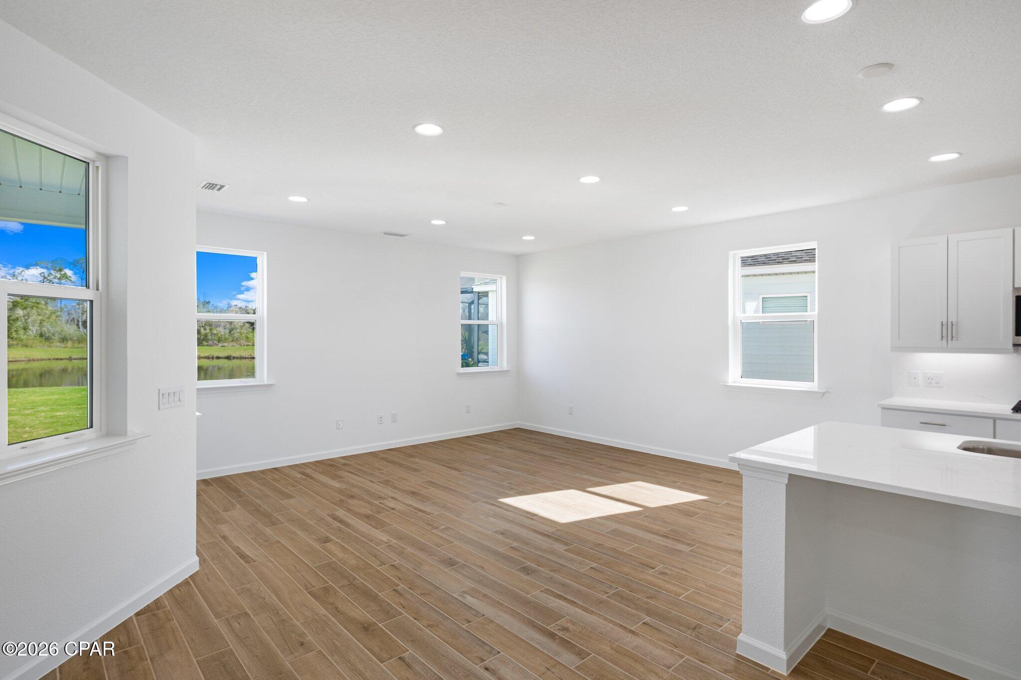 Image 13 For 8490 Landshark Boulevard