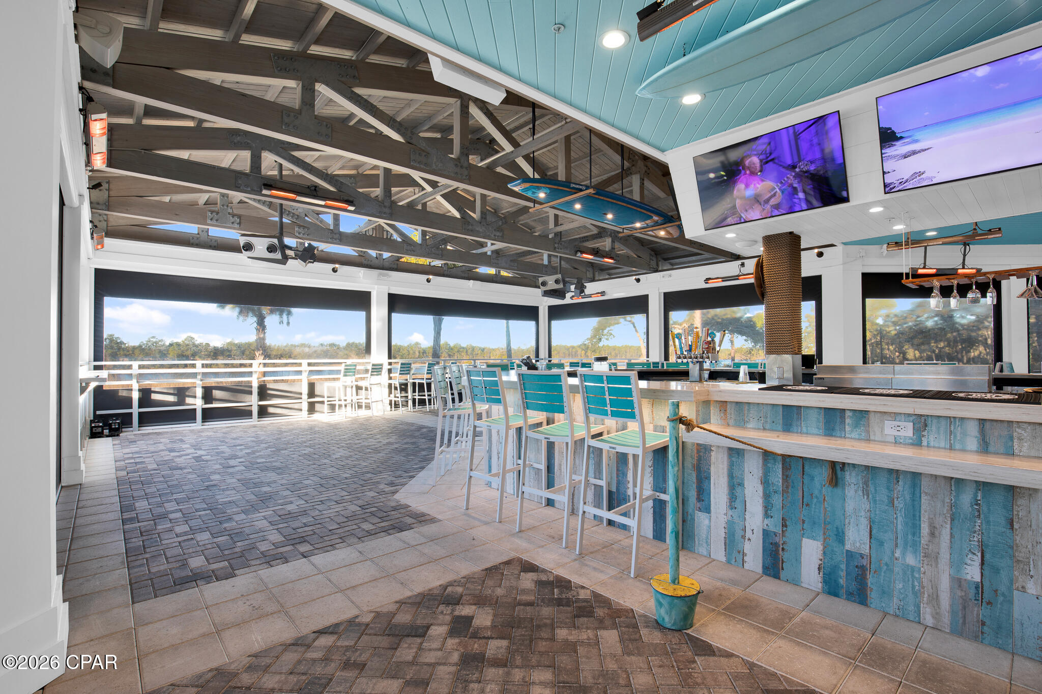 Image 0 For 8490 Landshark Boulevard