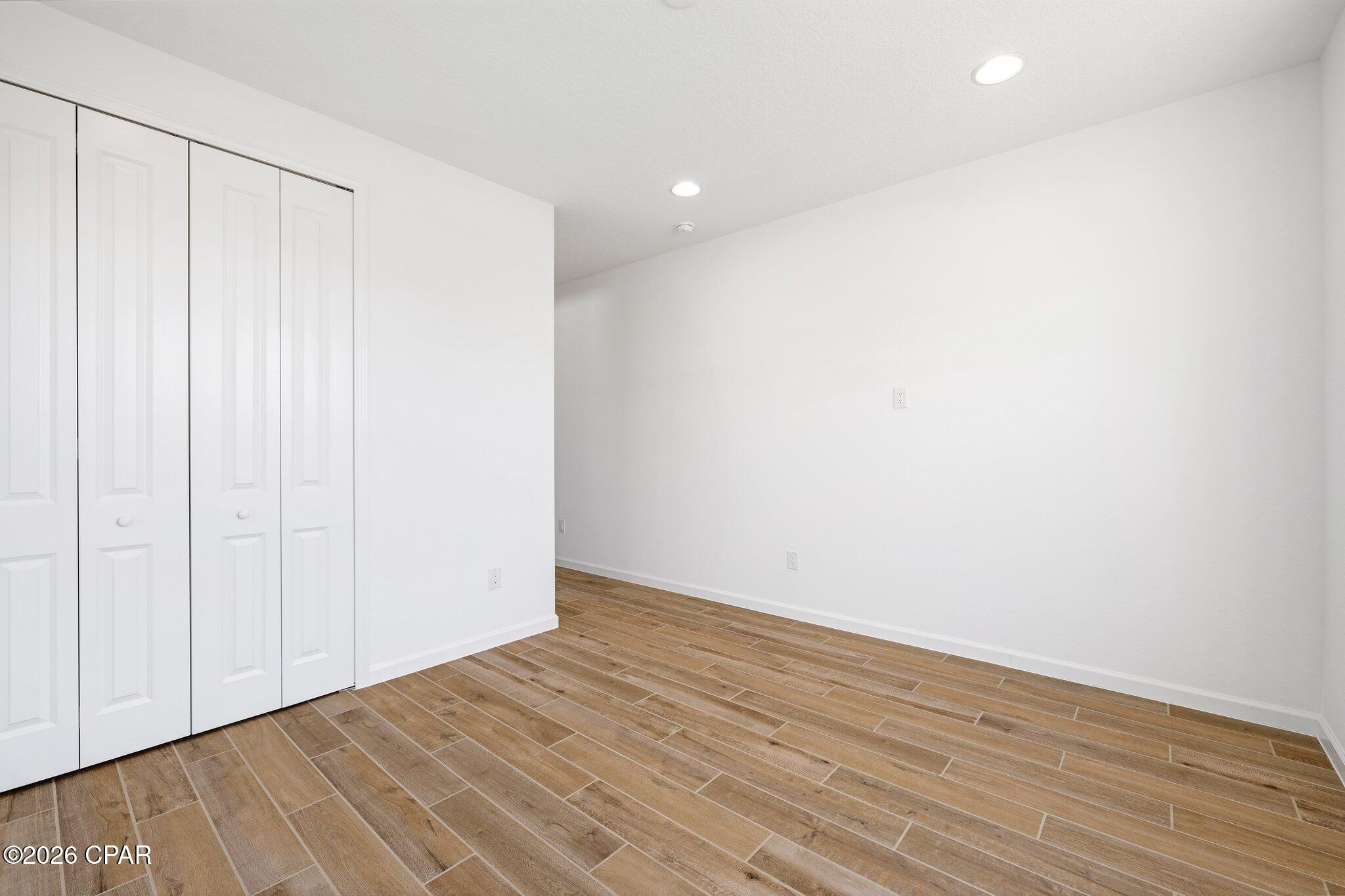 Image 33 For 8490 Landshark Boulevard