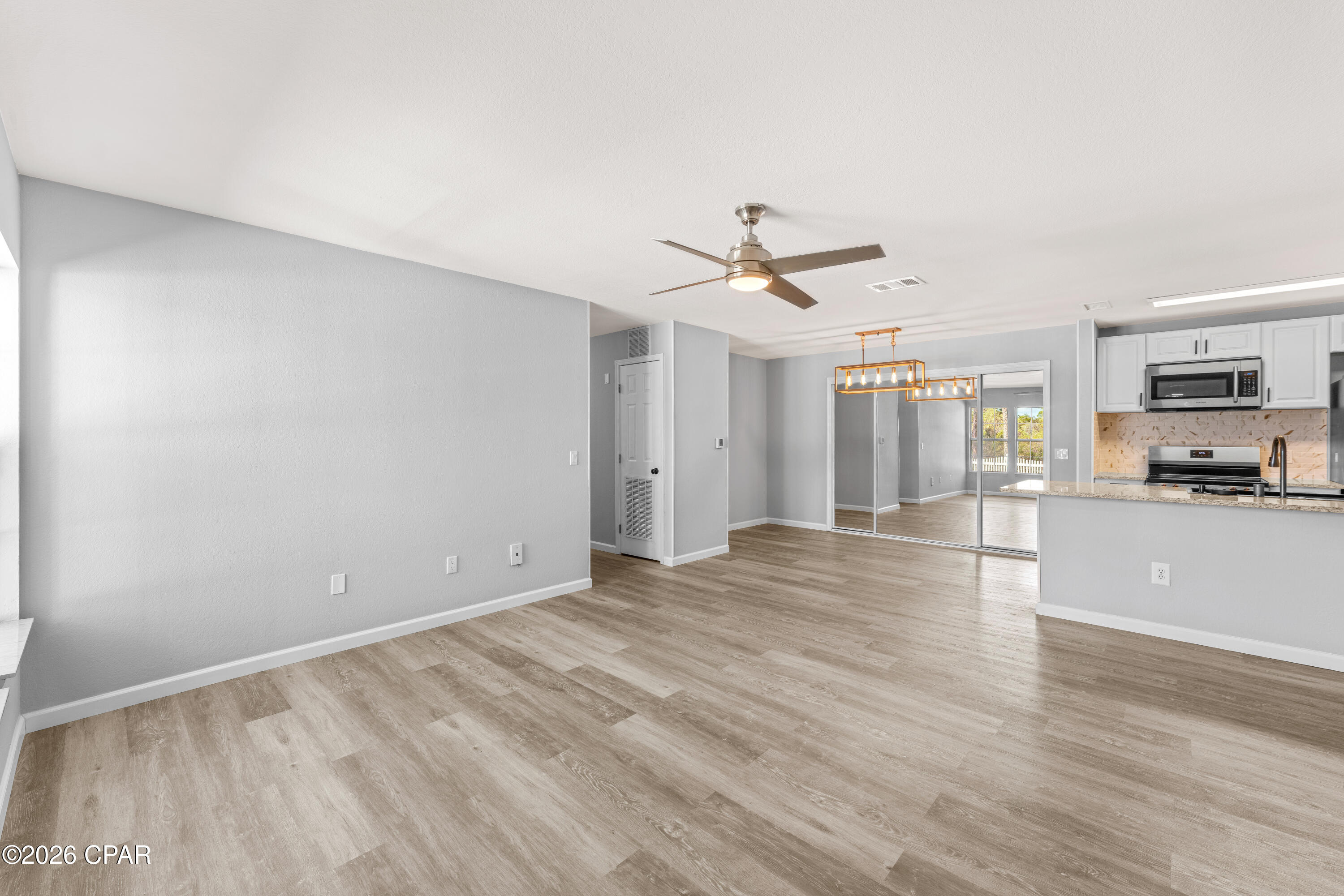 Image 12 For 1304 Lighthouse Road