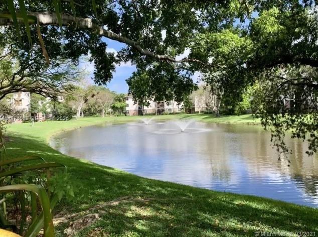 Grand Marquis Condo Homes