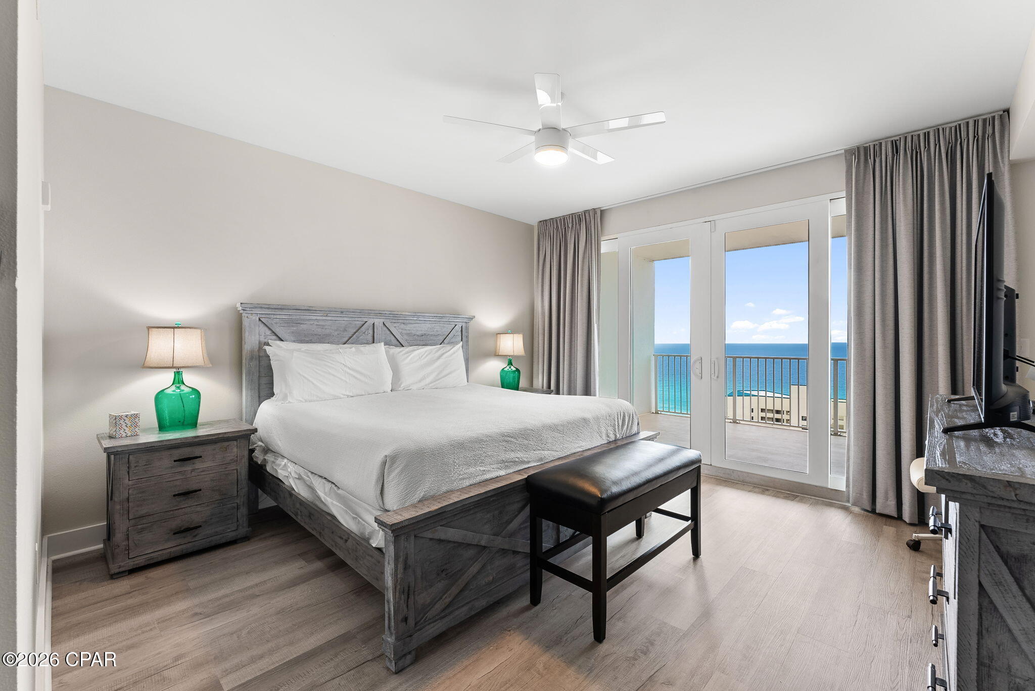 Image 15 For 9860 Thomas Drive 1712