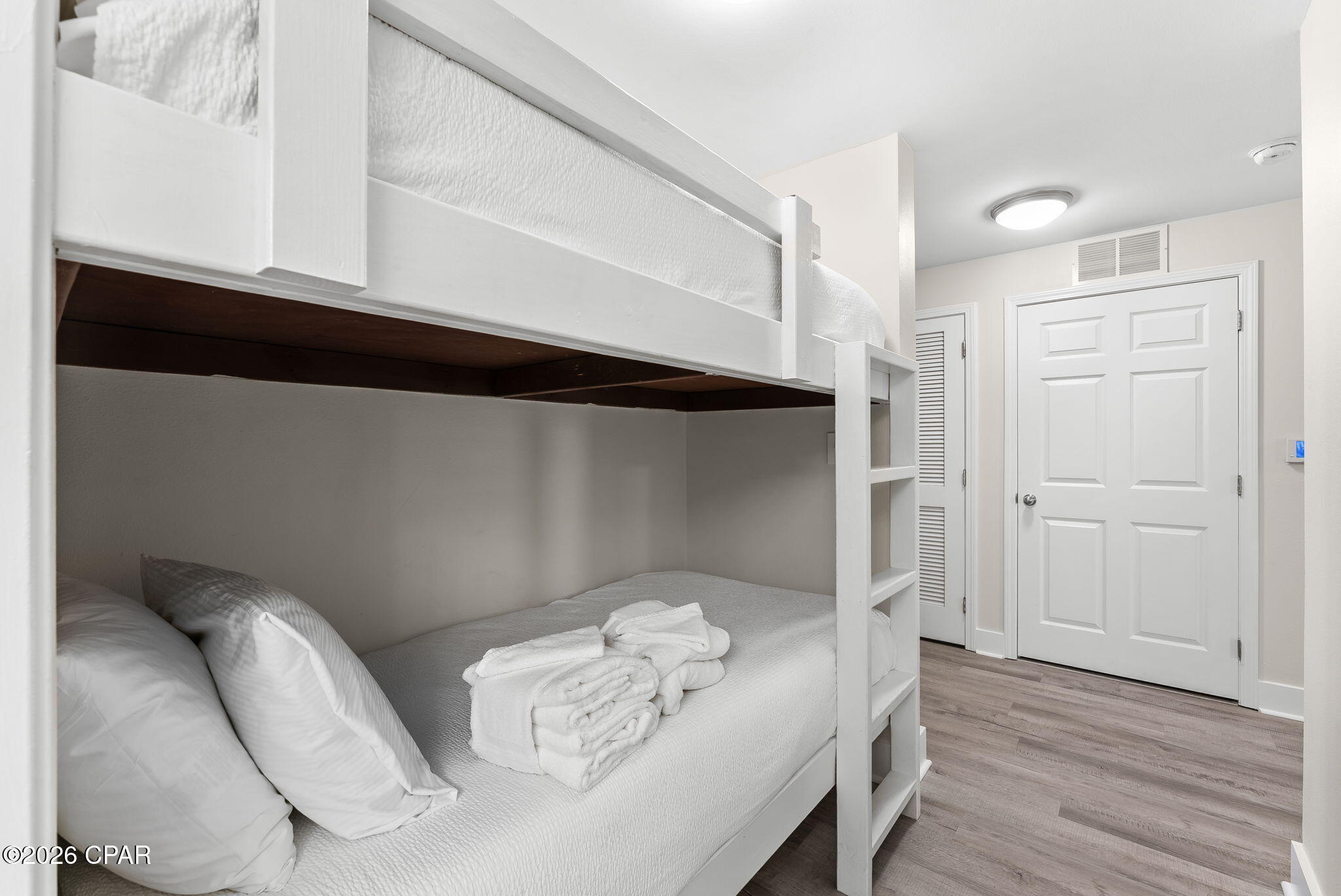 Image 27 For 9860 Thomas Drive 1712