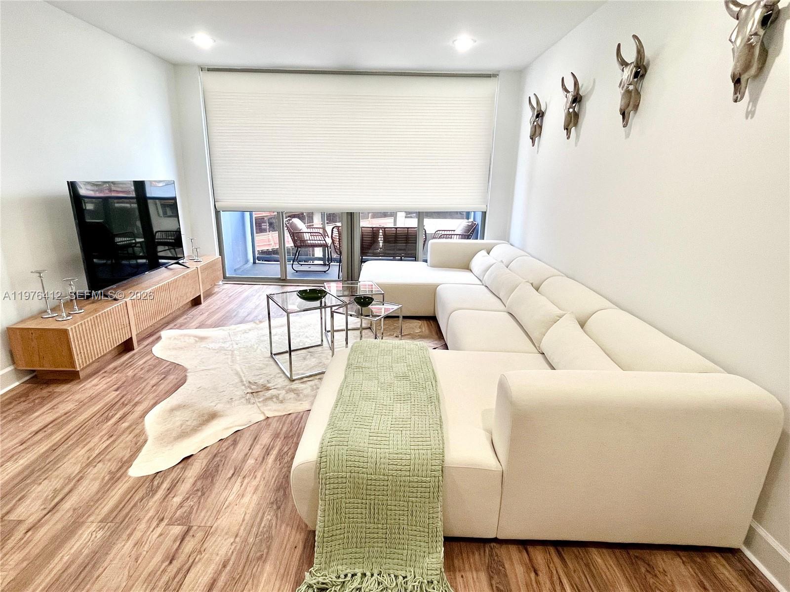 401 Blu Of North Beach Co