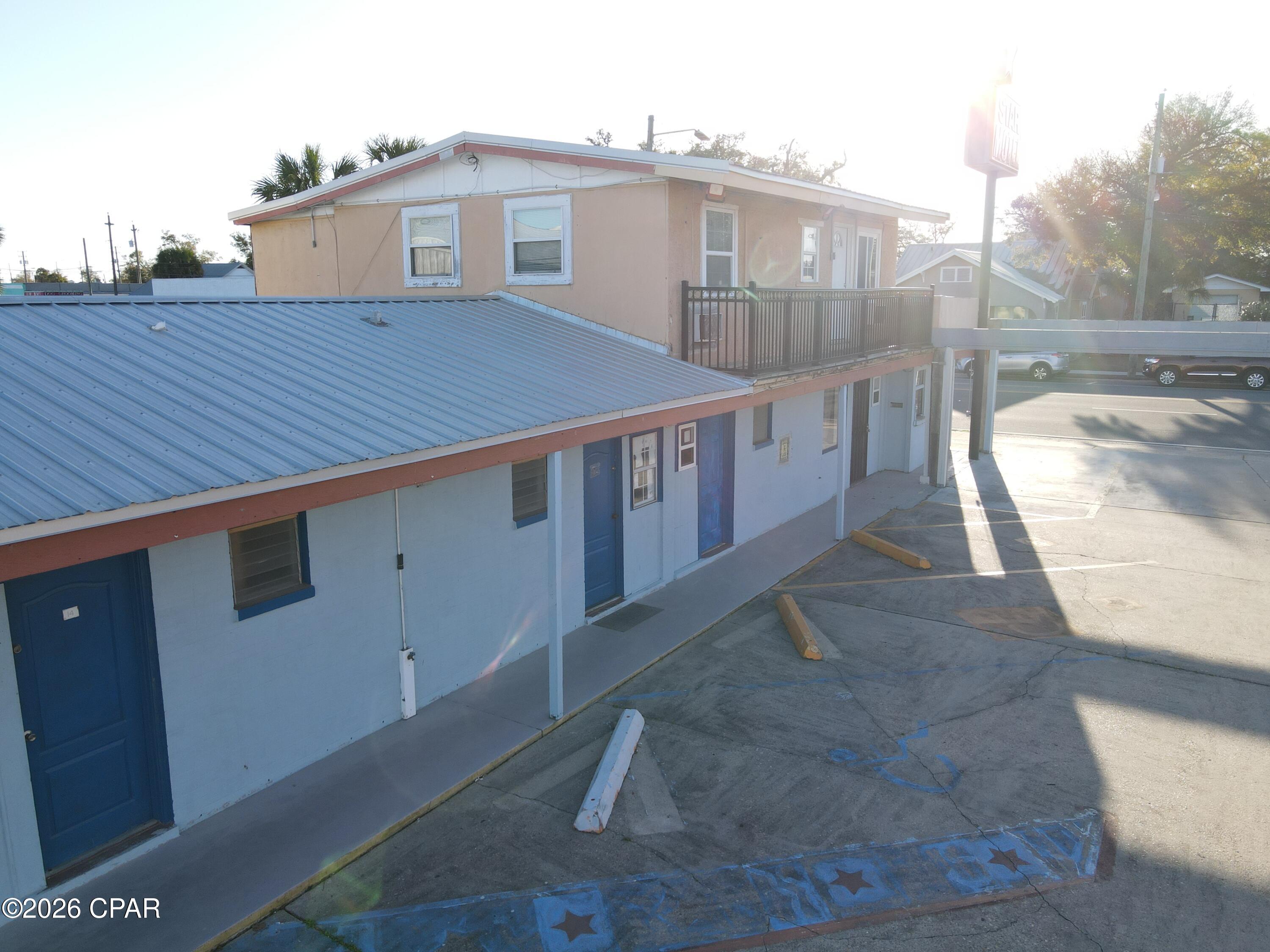 Image 4 For 836 Harrison Avenue