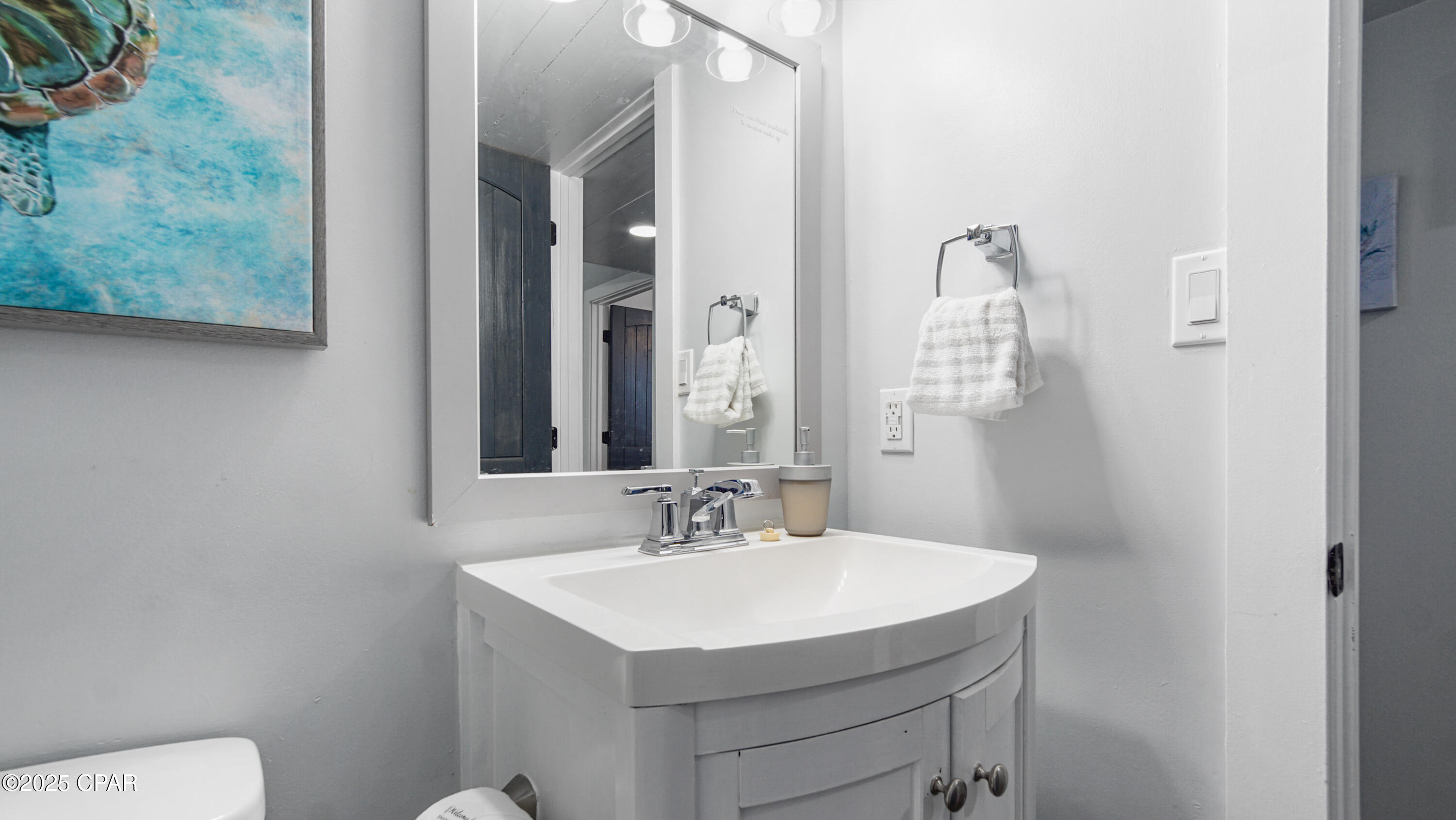 Image 19 For 17155 Front Beach Road W705