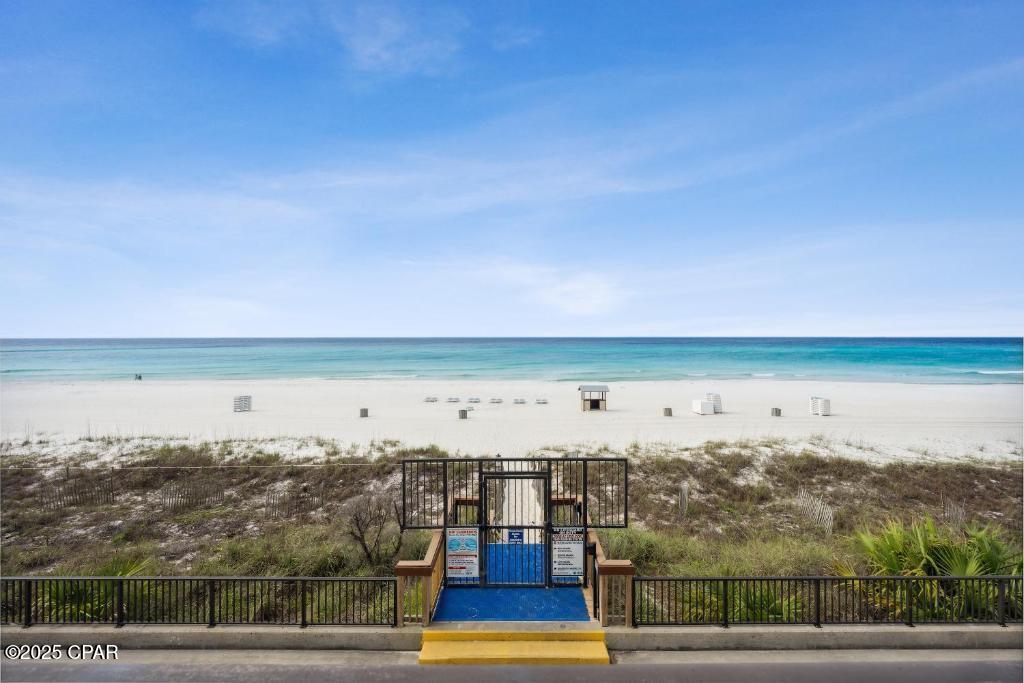 Image 24 For 17155 Front Beach Road W705