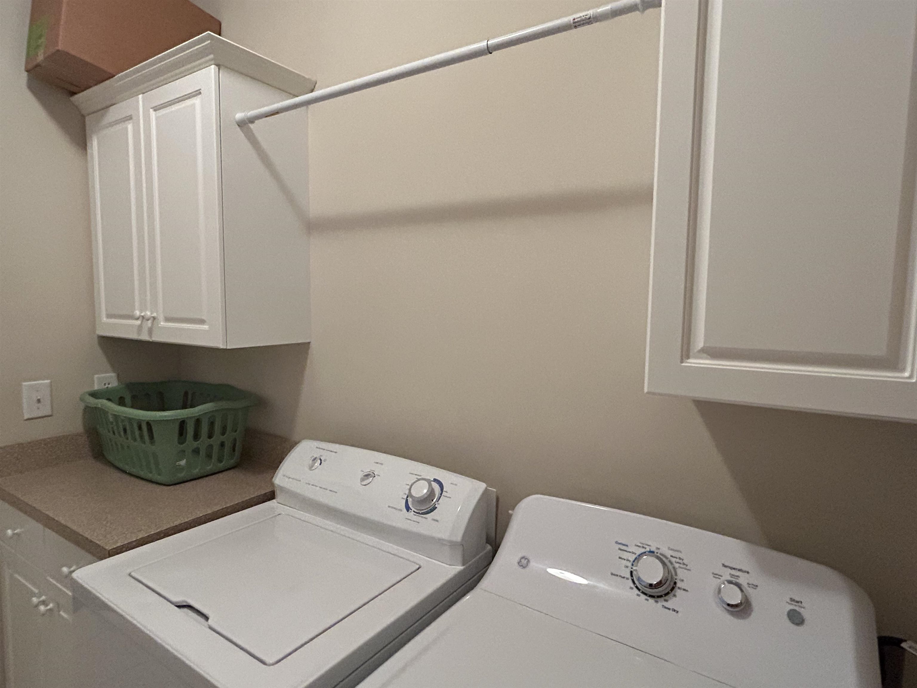 2605904 | Photo 27