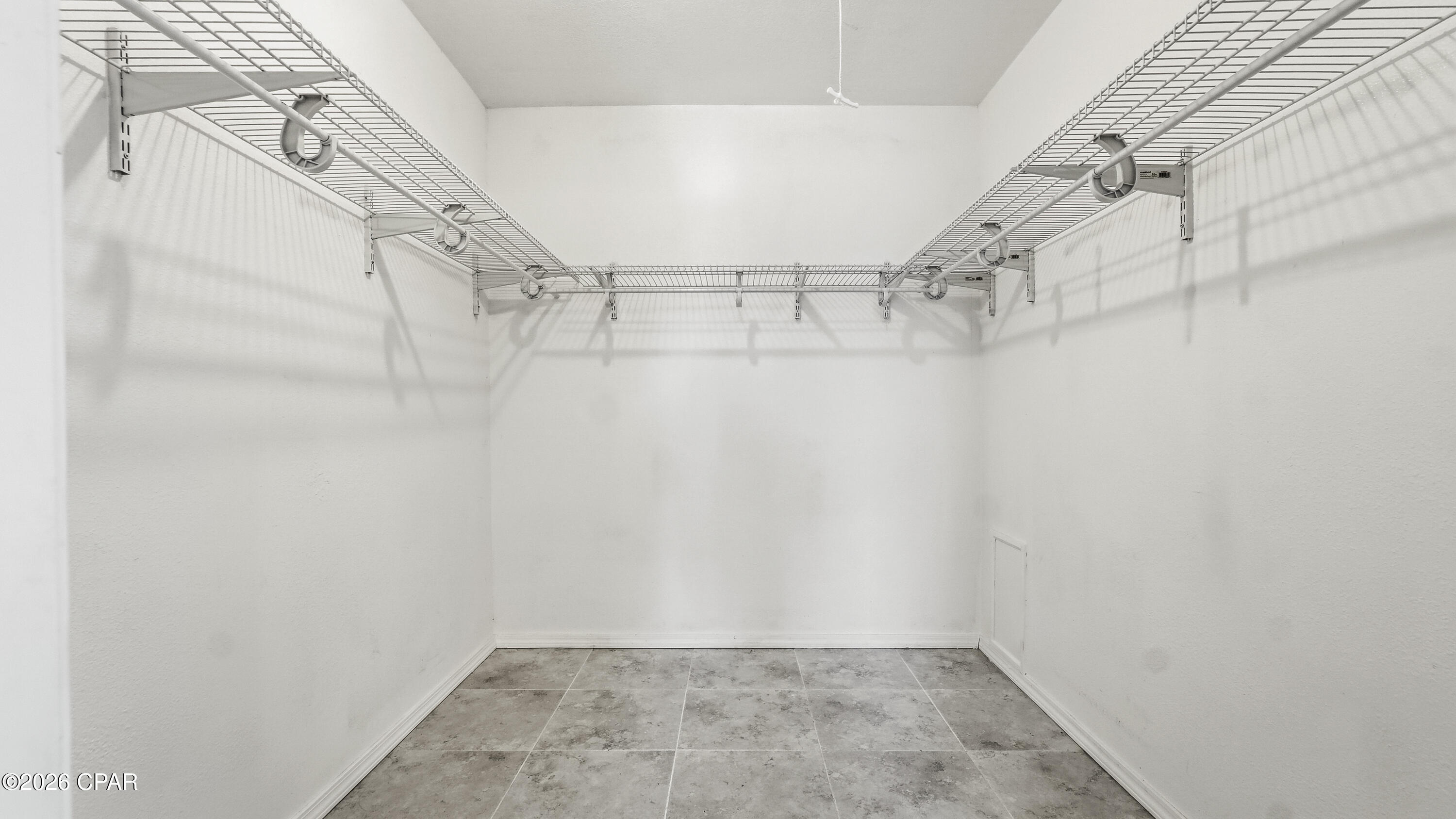 Listing photo id 11 for 5744 Fort Road