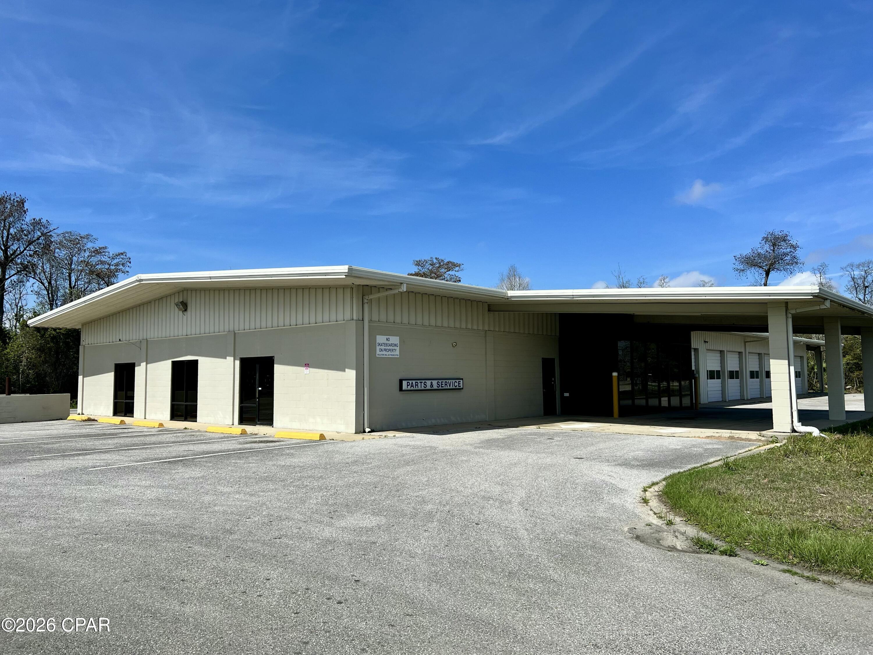 Image 12 For 704 15th Street