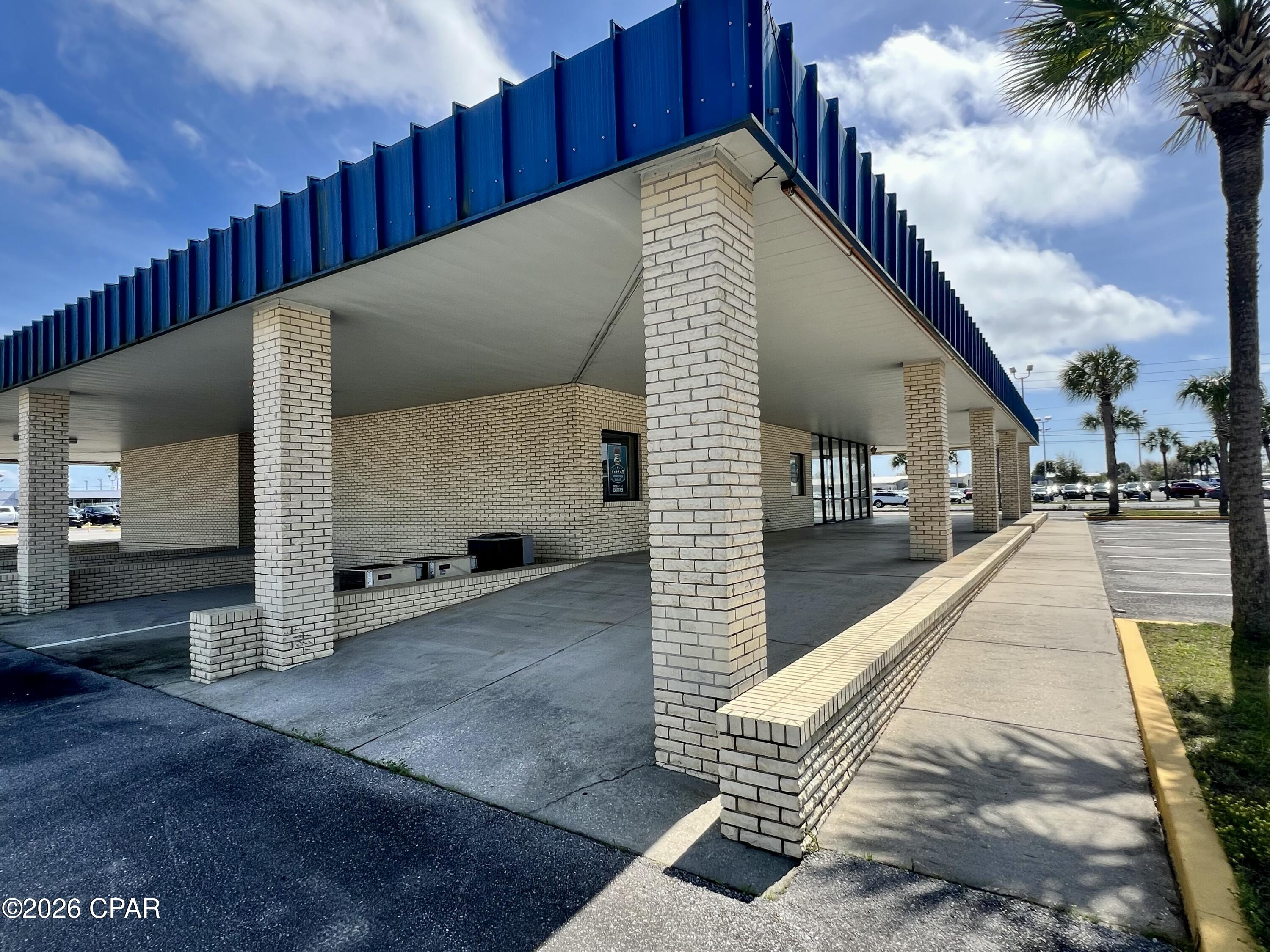 Image 7 For 704 15th Street