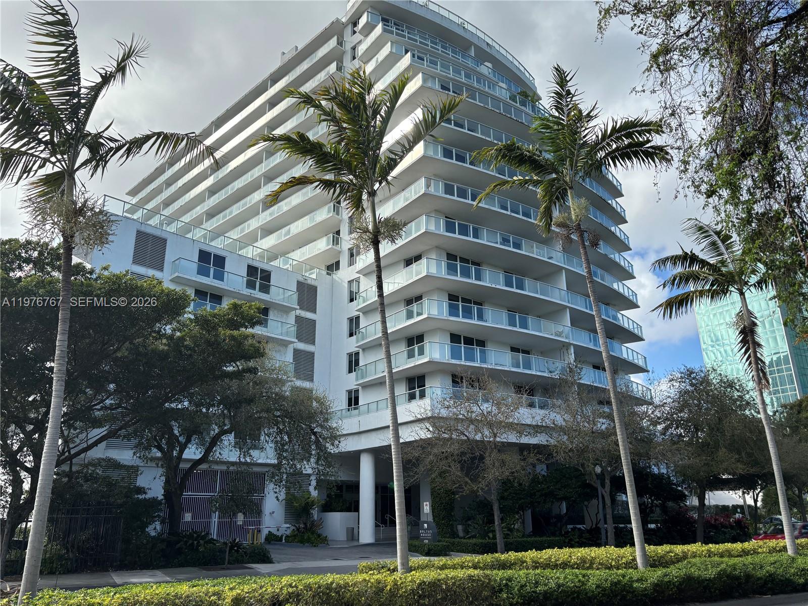 Immaculate 2 bedroom/2 bath in Boutique Condo Building near Design District, Edgewater, and Midtown with bay and city views. Building has beautiful pool with spa, separate roof deck with additional spas, gym, and resident work and entertainment room.  1 Parking Space with its own Electric Charger.