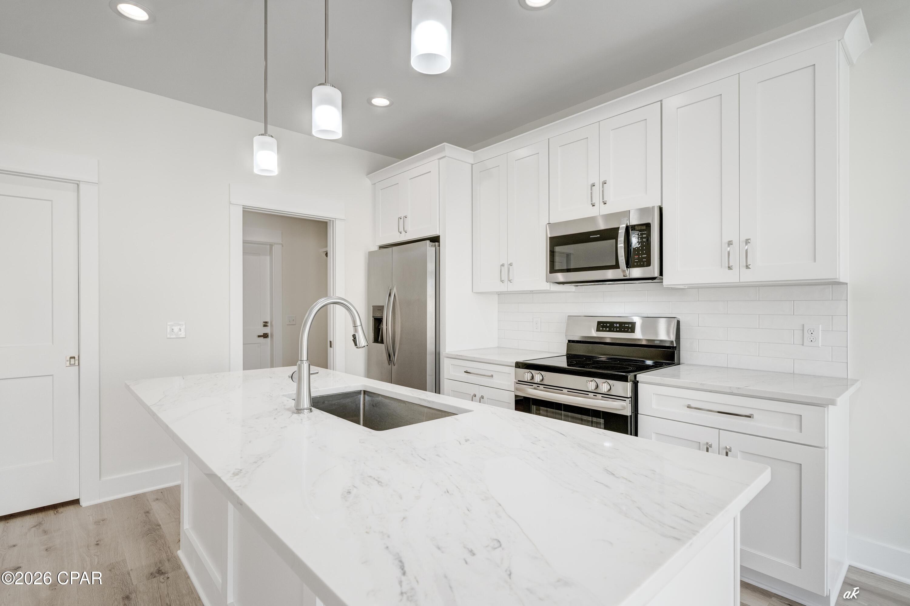 Image 18 For 21604 Dolphin Avenue