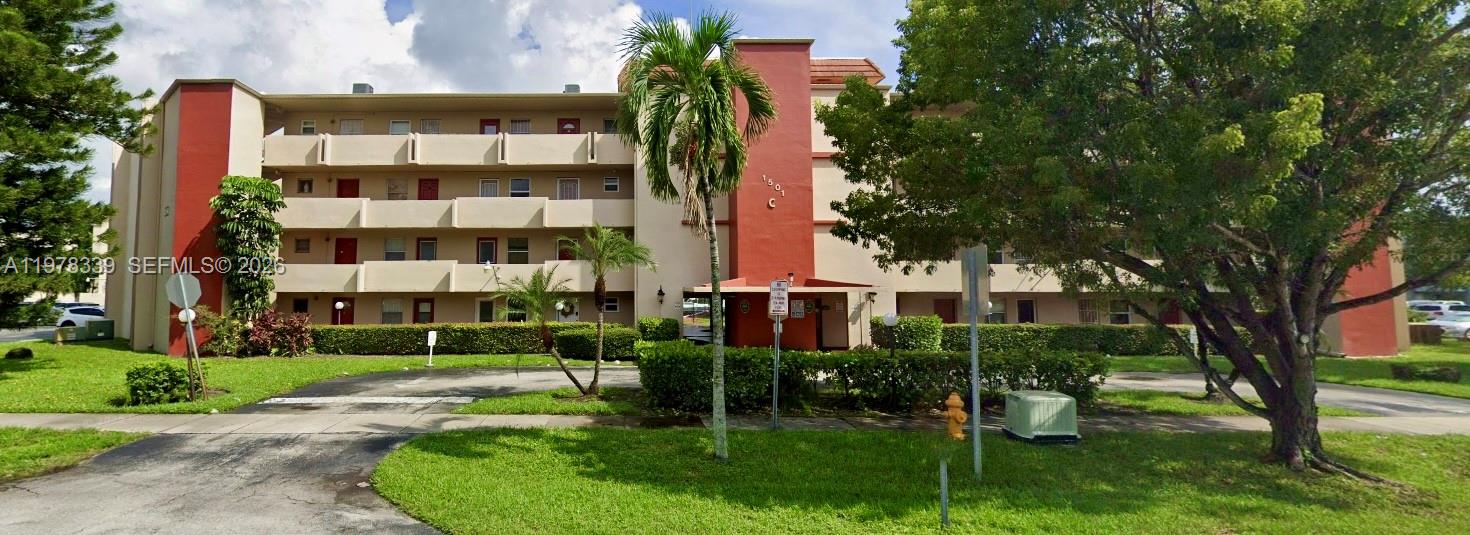 Rolling Green Condo C