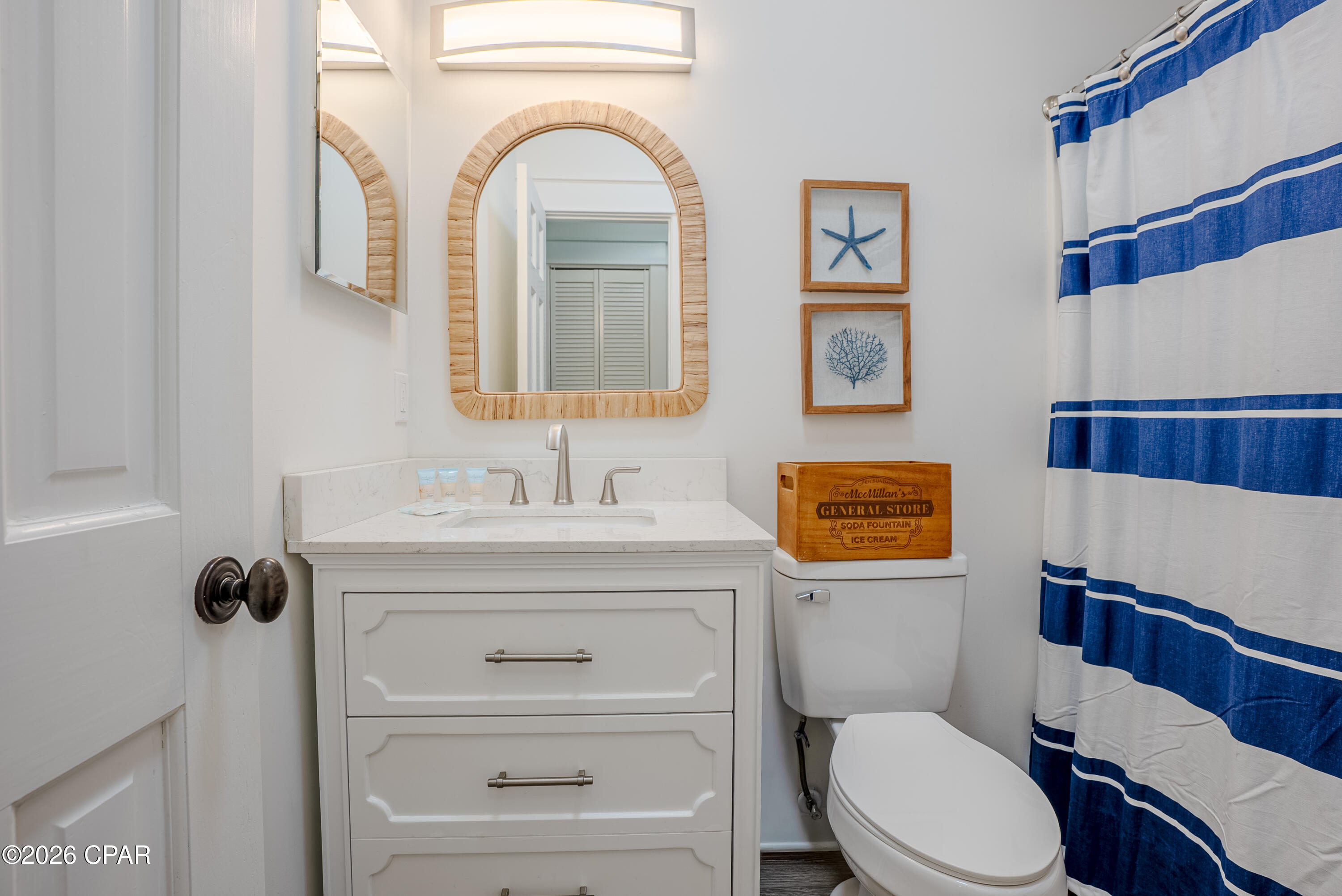 7315 S Lagoon Drive, Panama City Beach, FL 32408 thumbnail, photo 22 of 58