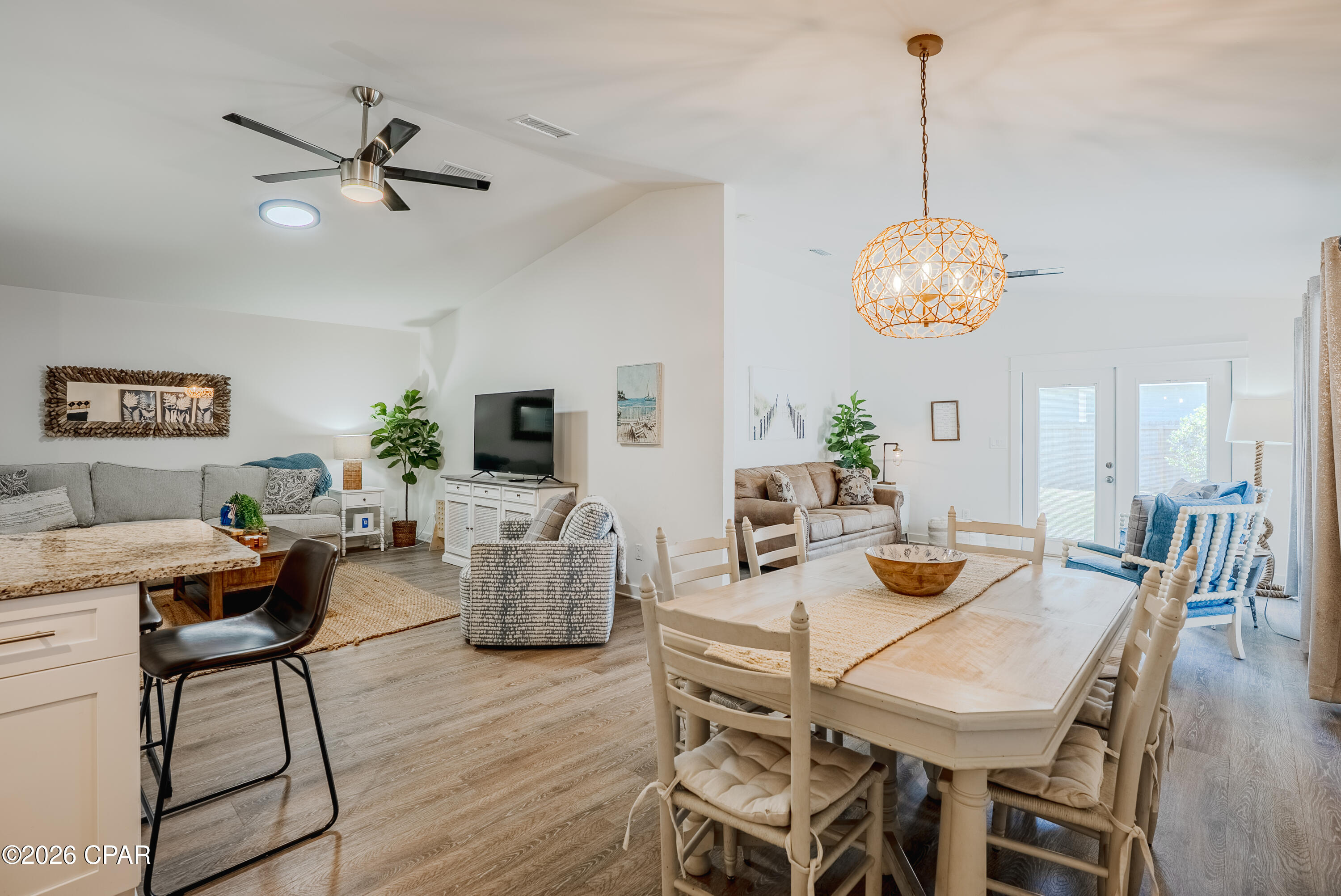 7315 S Lagoon Drive, Panama City Beach, FL 32408 thumbnail, photo 8 of 58