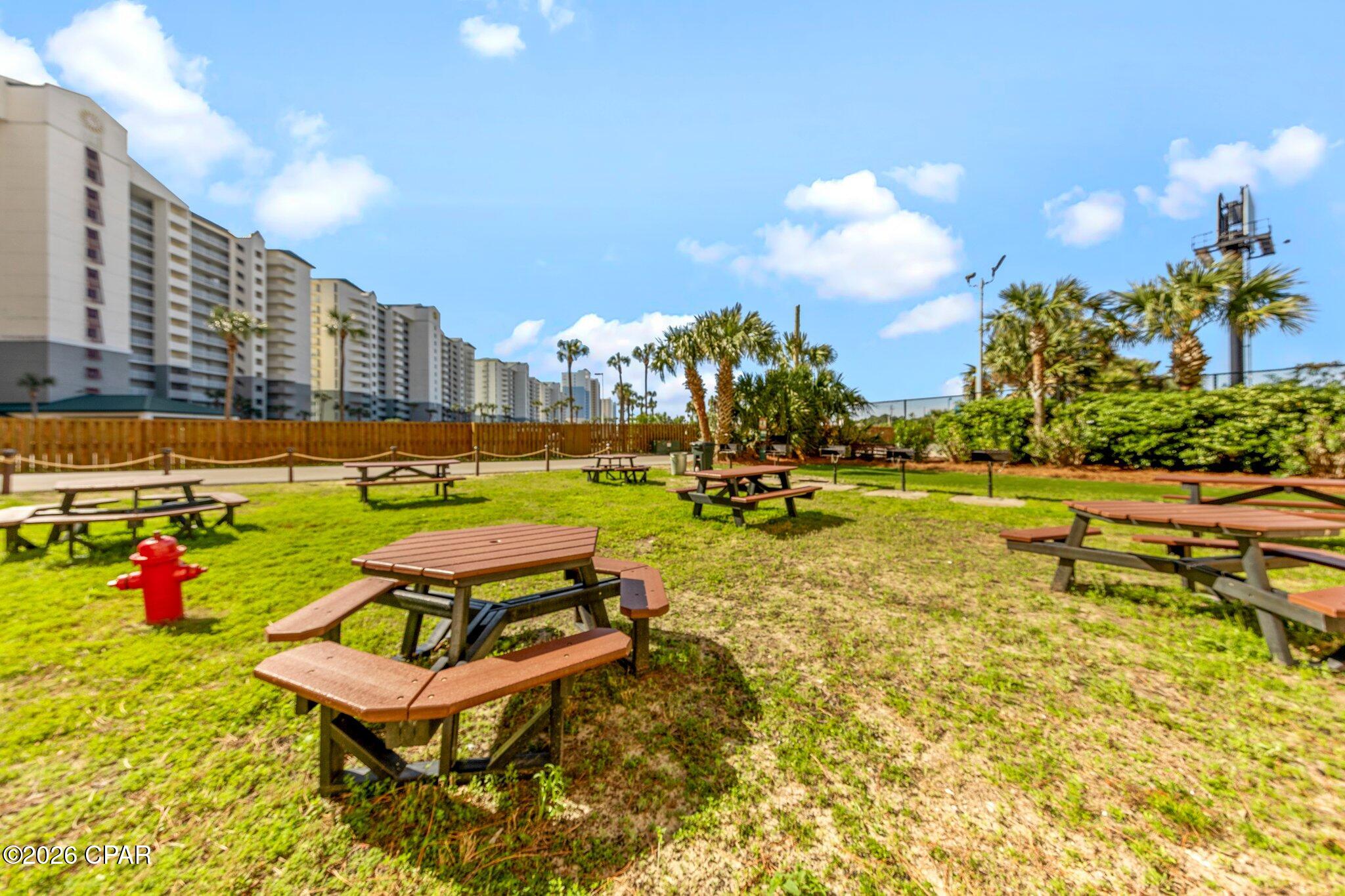 Image 34 For 9900 Thomas Drive 2009