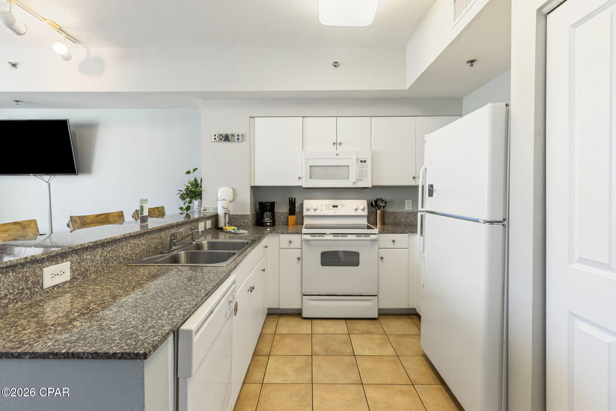 Image 6 For 9900 Thomas Drive 2009