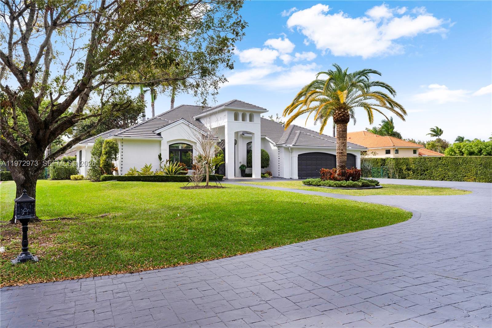 Flamingo Gardens Estates
