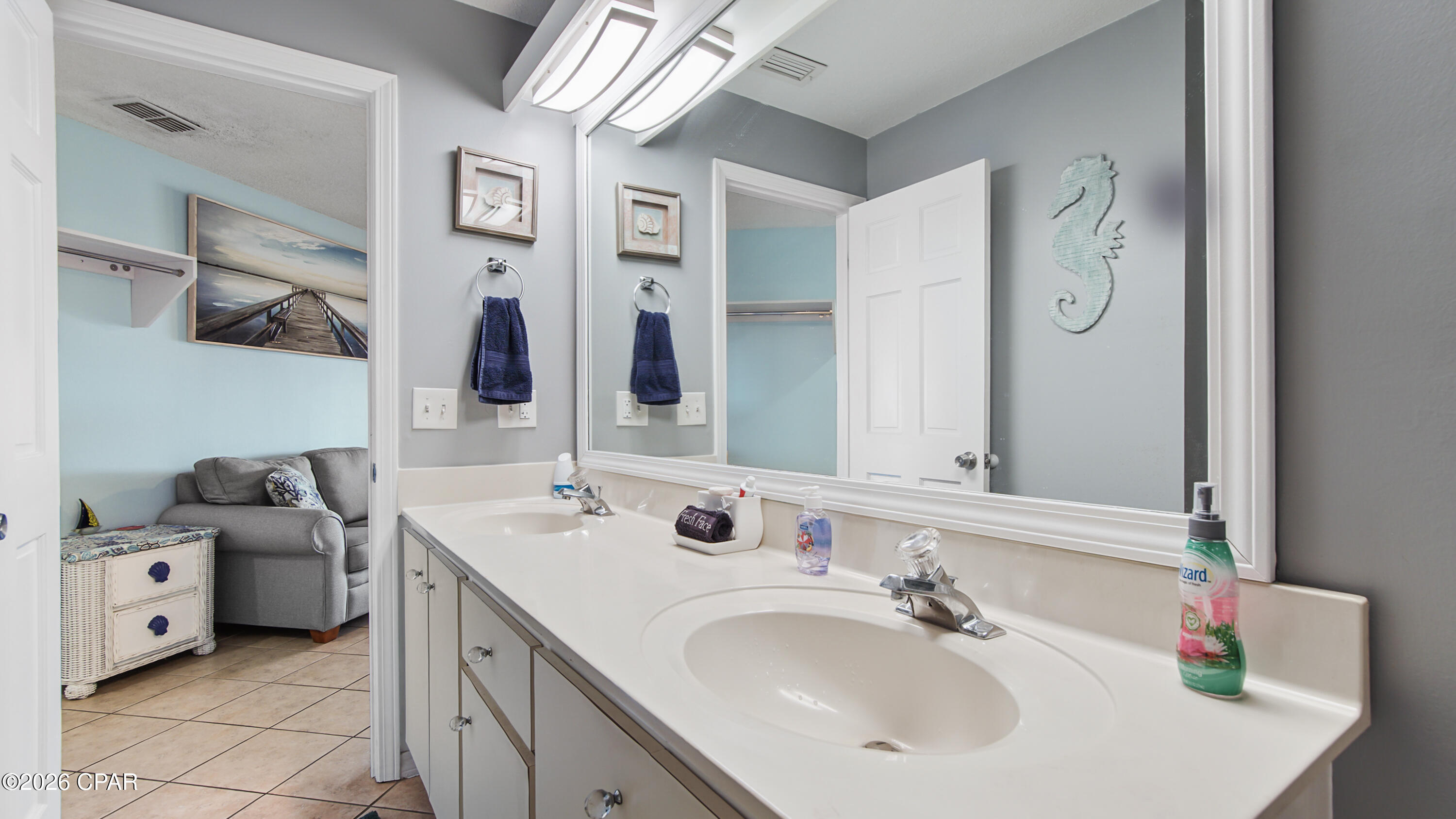 Image 10 For 8730 Thomas Drive 1302a