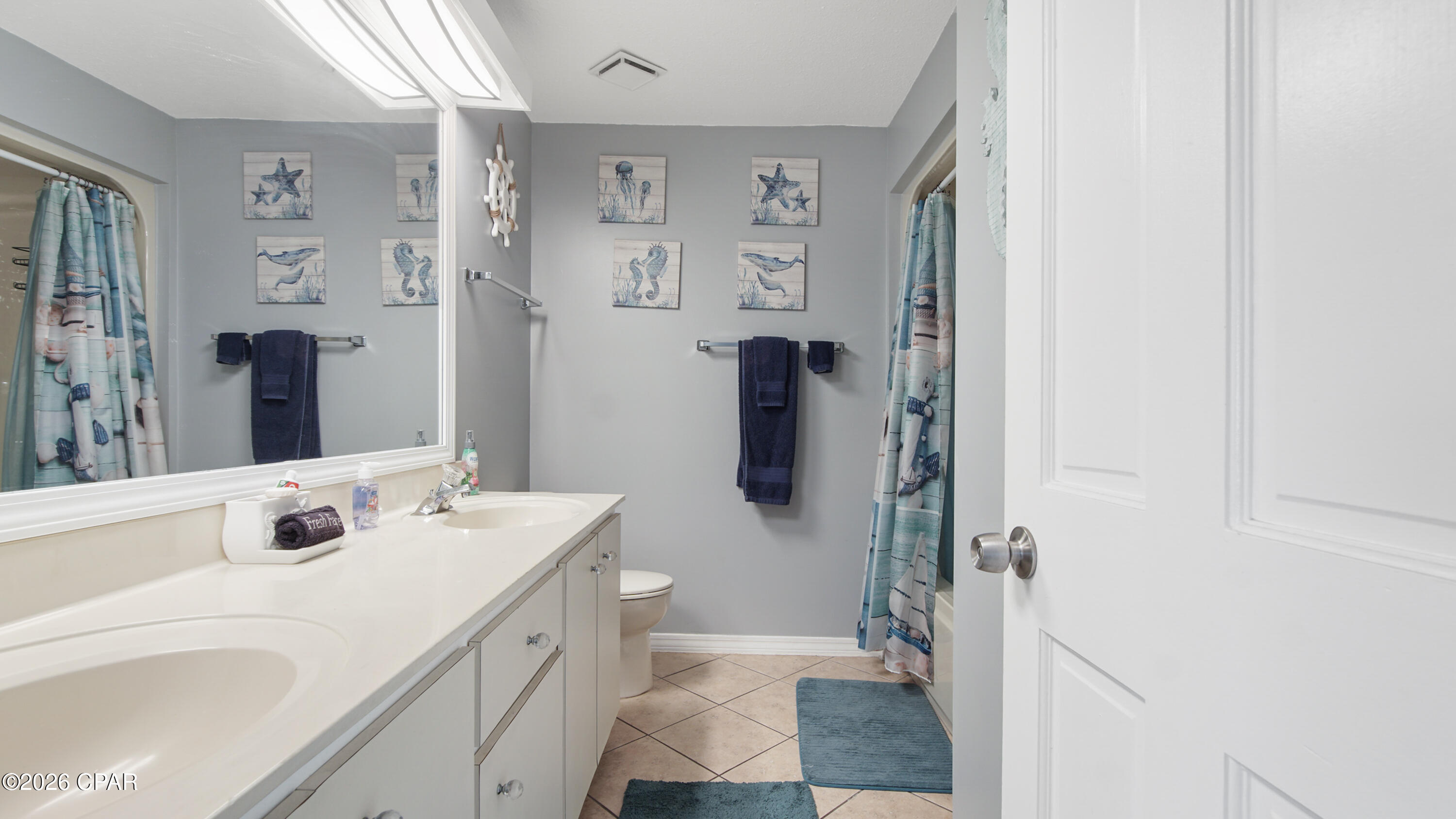 Image 11 For 8730 Thomas Drive 1302a