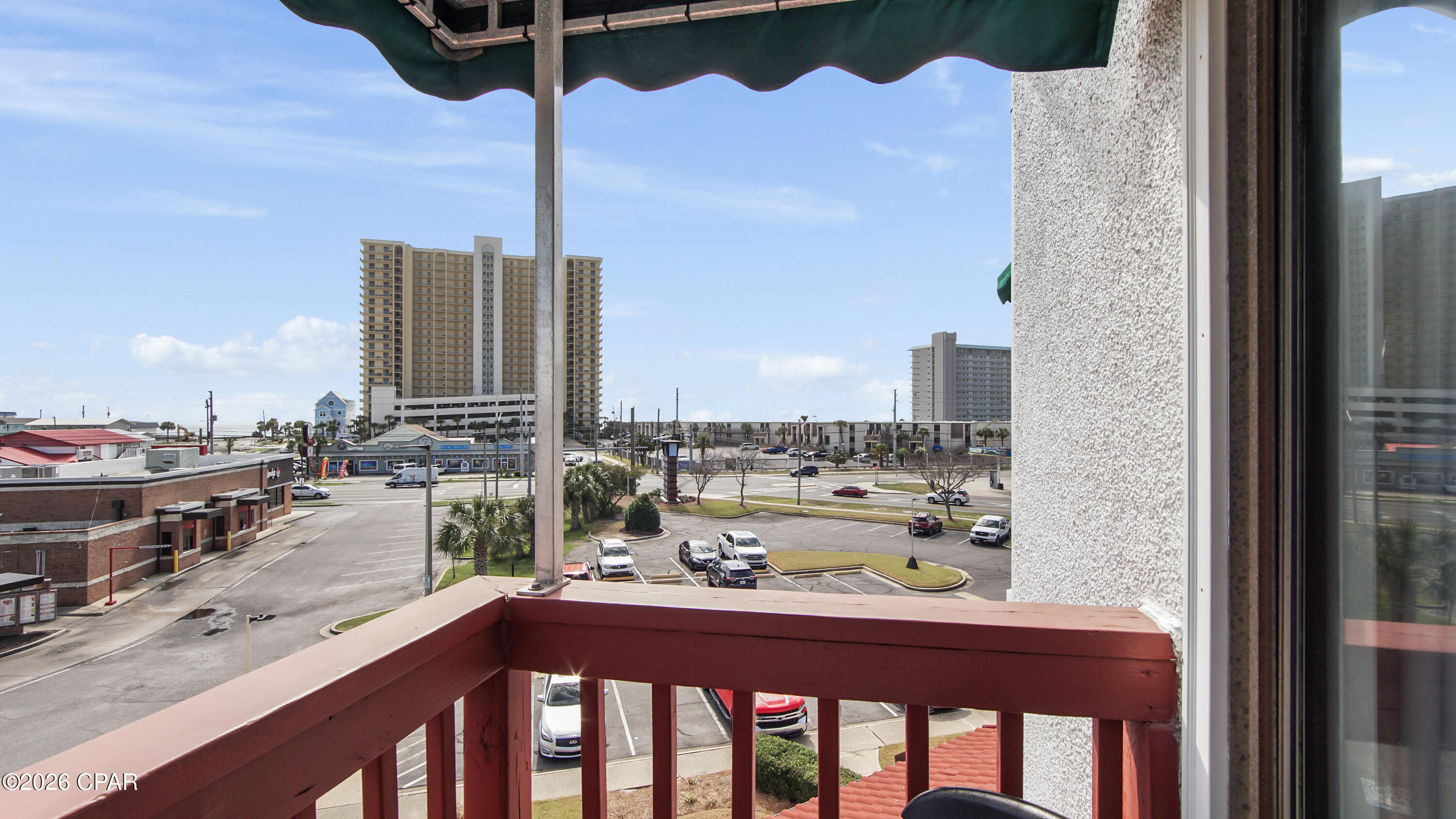 Image 17 For 8730 Thomas Drive 1302a