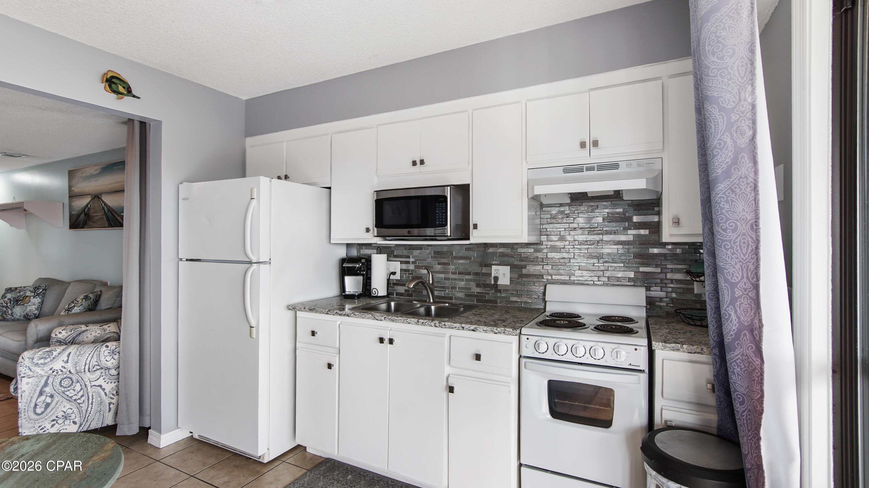 Image 6 For 8730 Thomas Drive 1302a