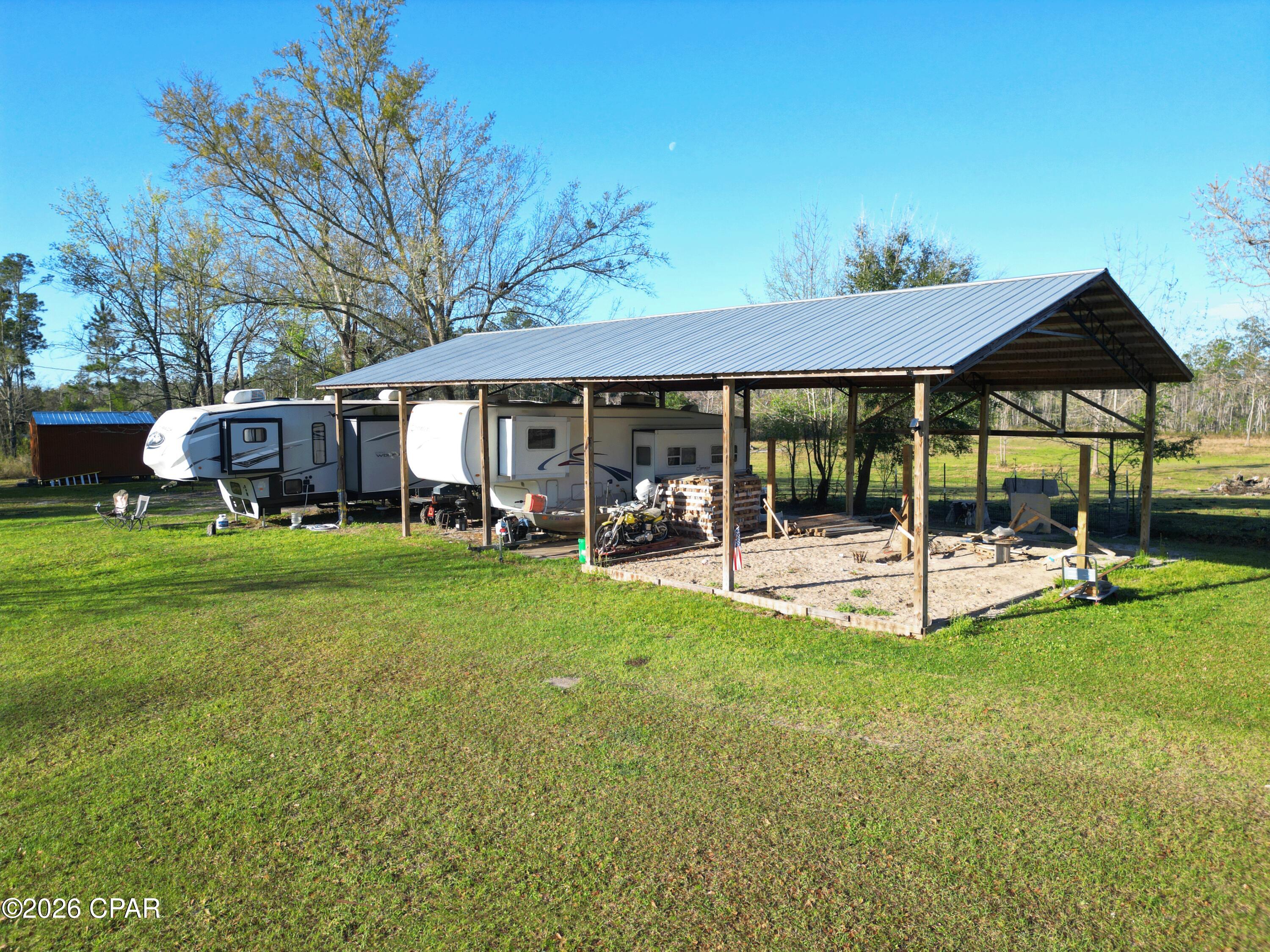 Details for 191 April Lane, Wewahitchka, FL 32465