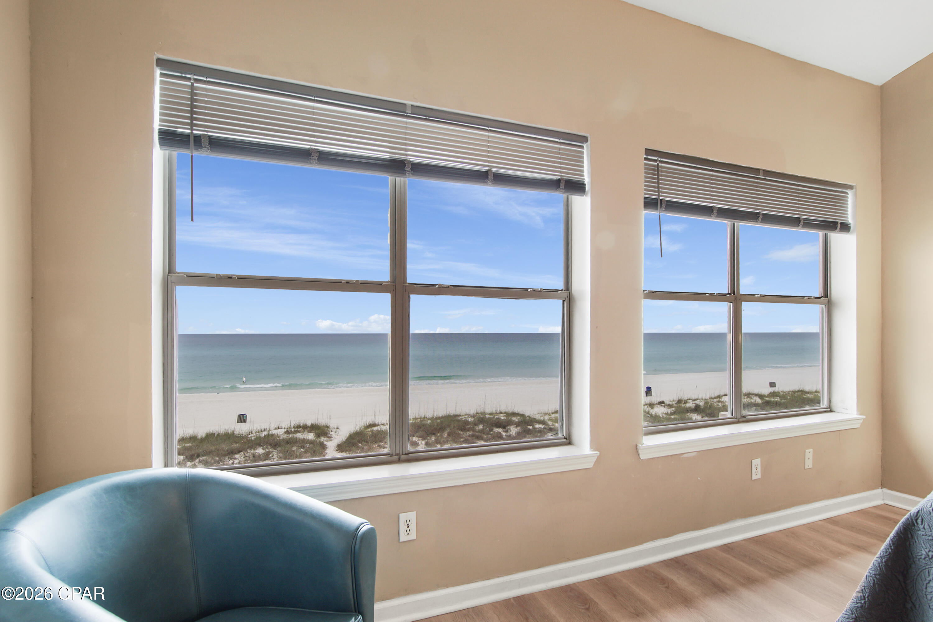 Image 41 For 17135 Front Beach Road 27