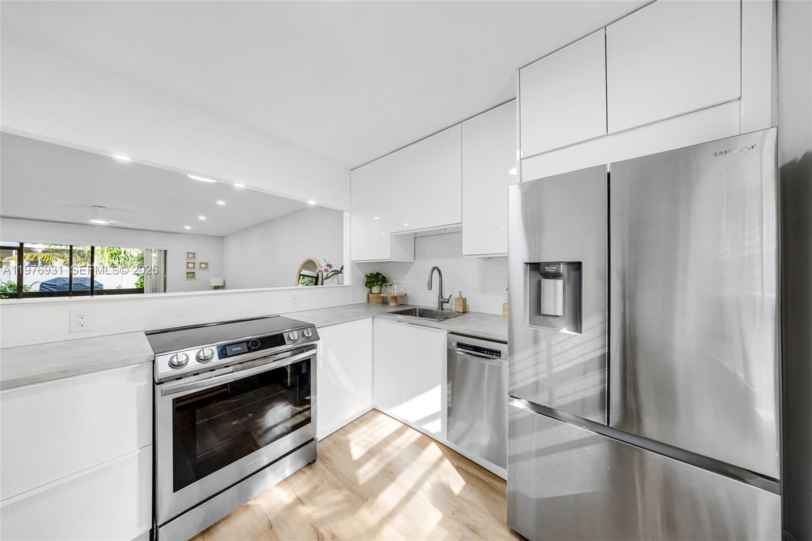 Cypress Park Condo