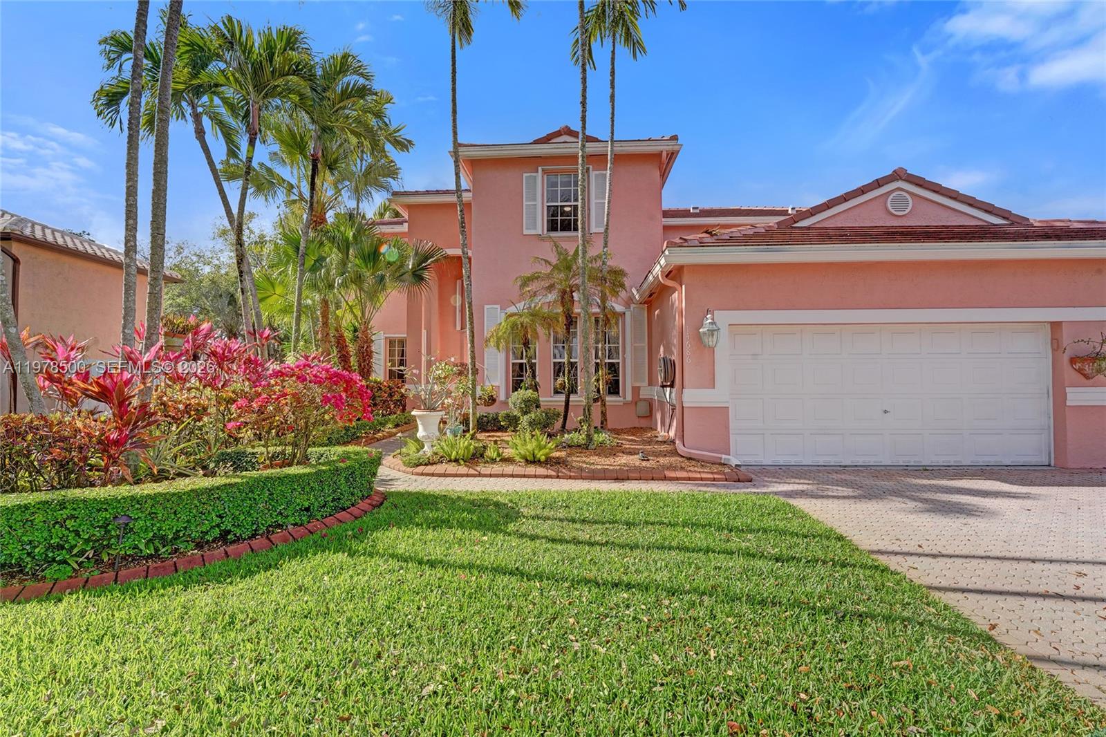 Windsor Palms