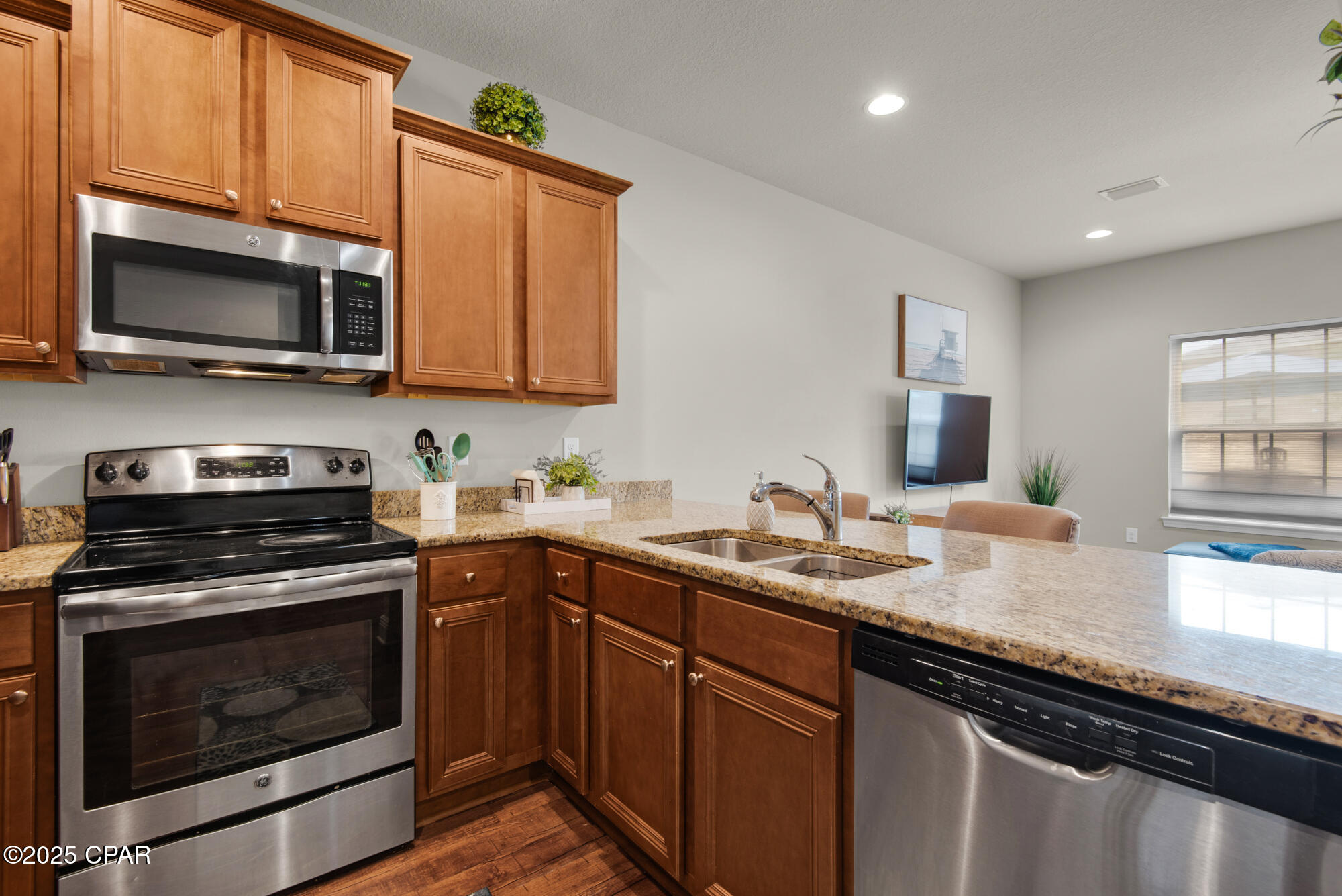 Image 11 For 2065 Wilsons Plover Circle