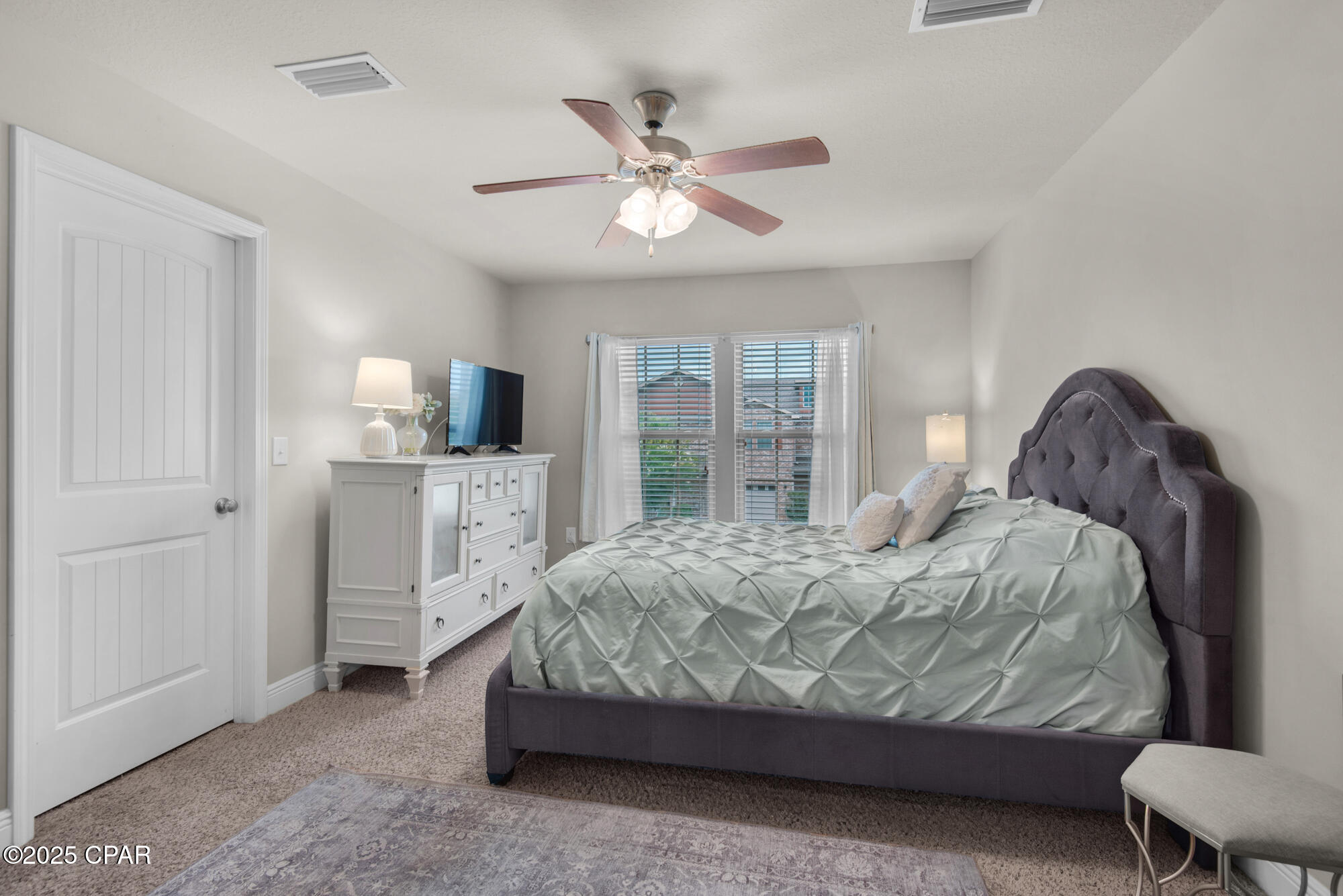 Image 15 For 2065 Wilsons Plover Circle