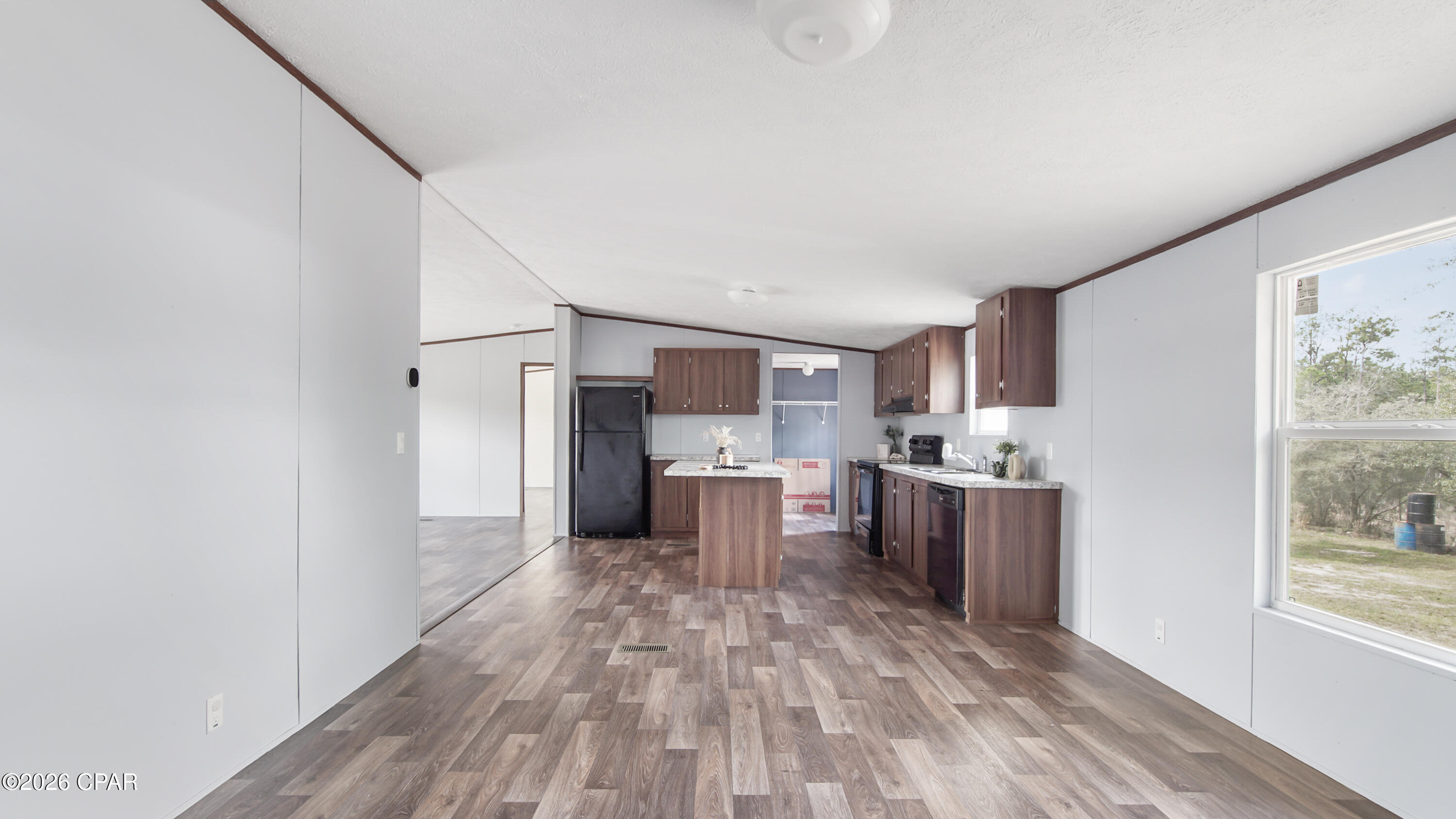 Image 21 For 188 Pinetree Lane