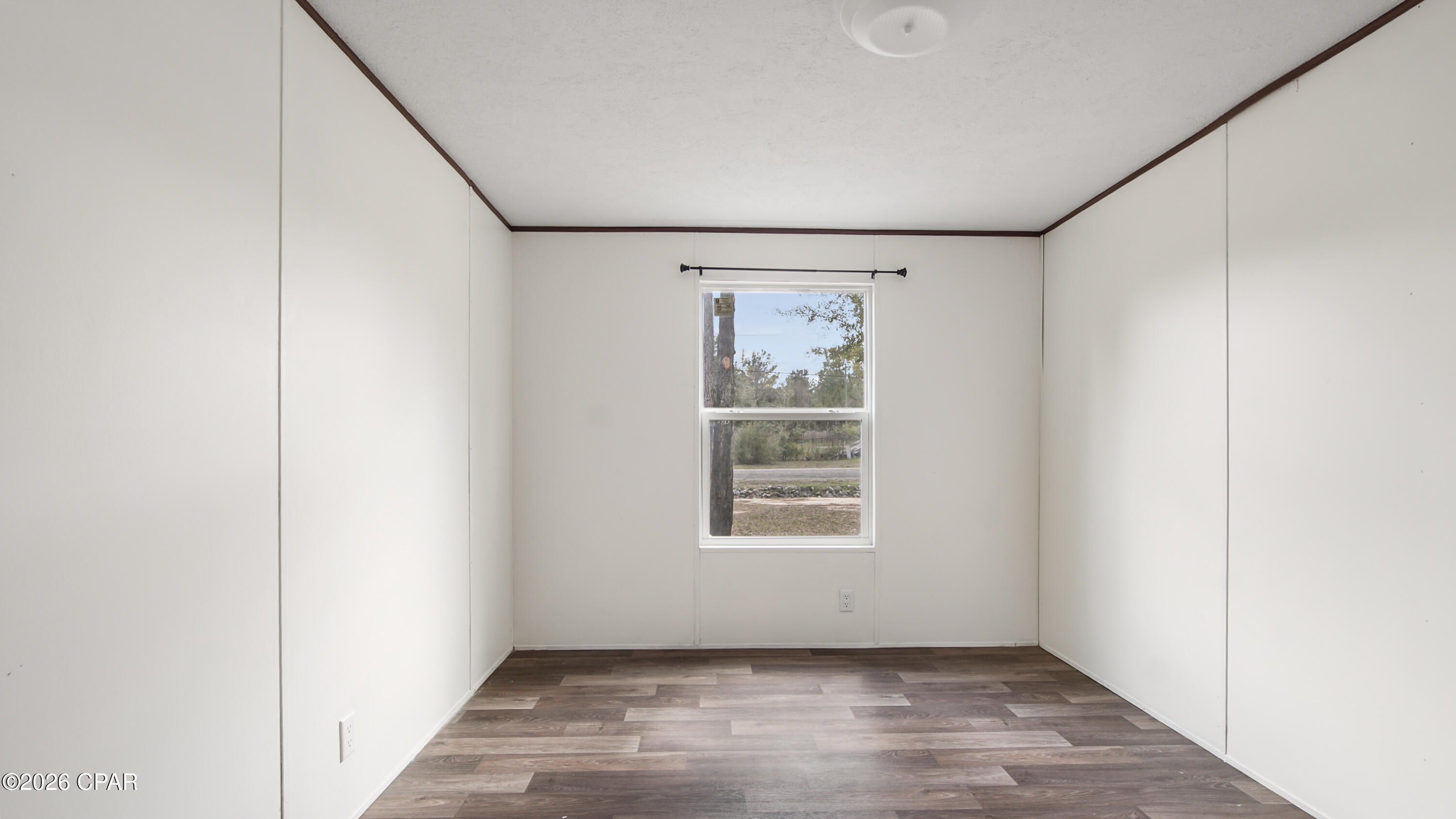 Image 22 For 188 Pinetree Lane