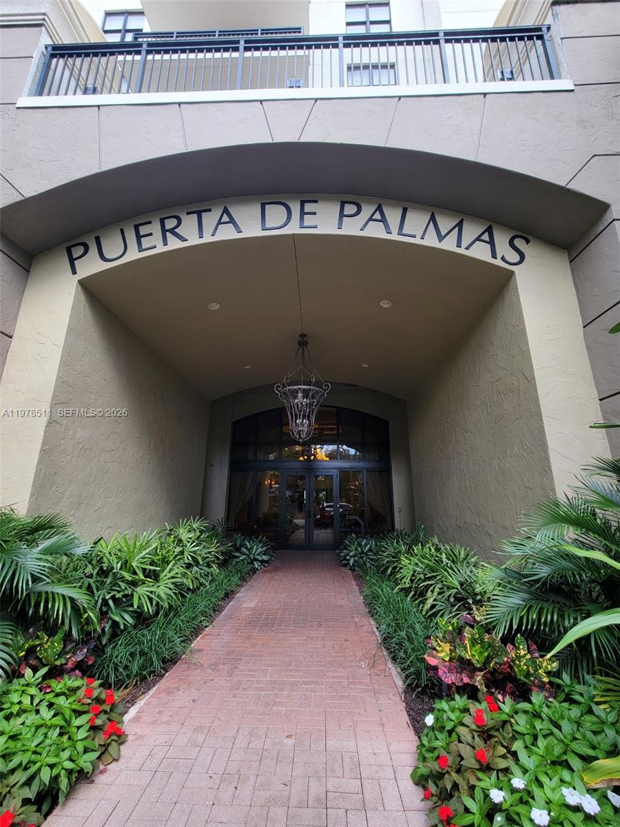 Puerta De Palmas Condo