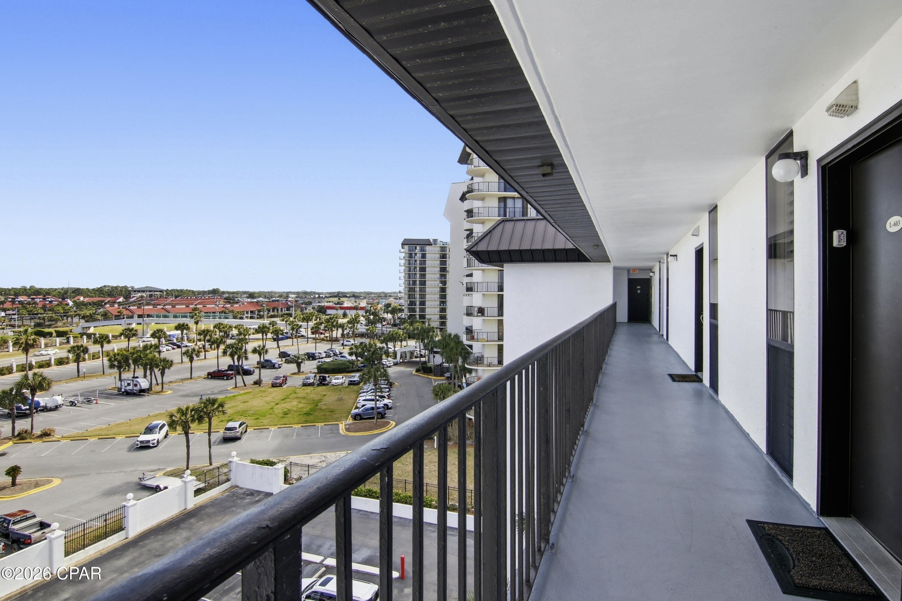 Listing photo id 20 for 11757 Front Beach Road L603