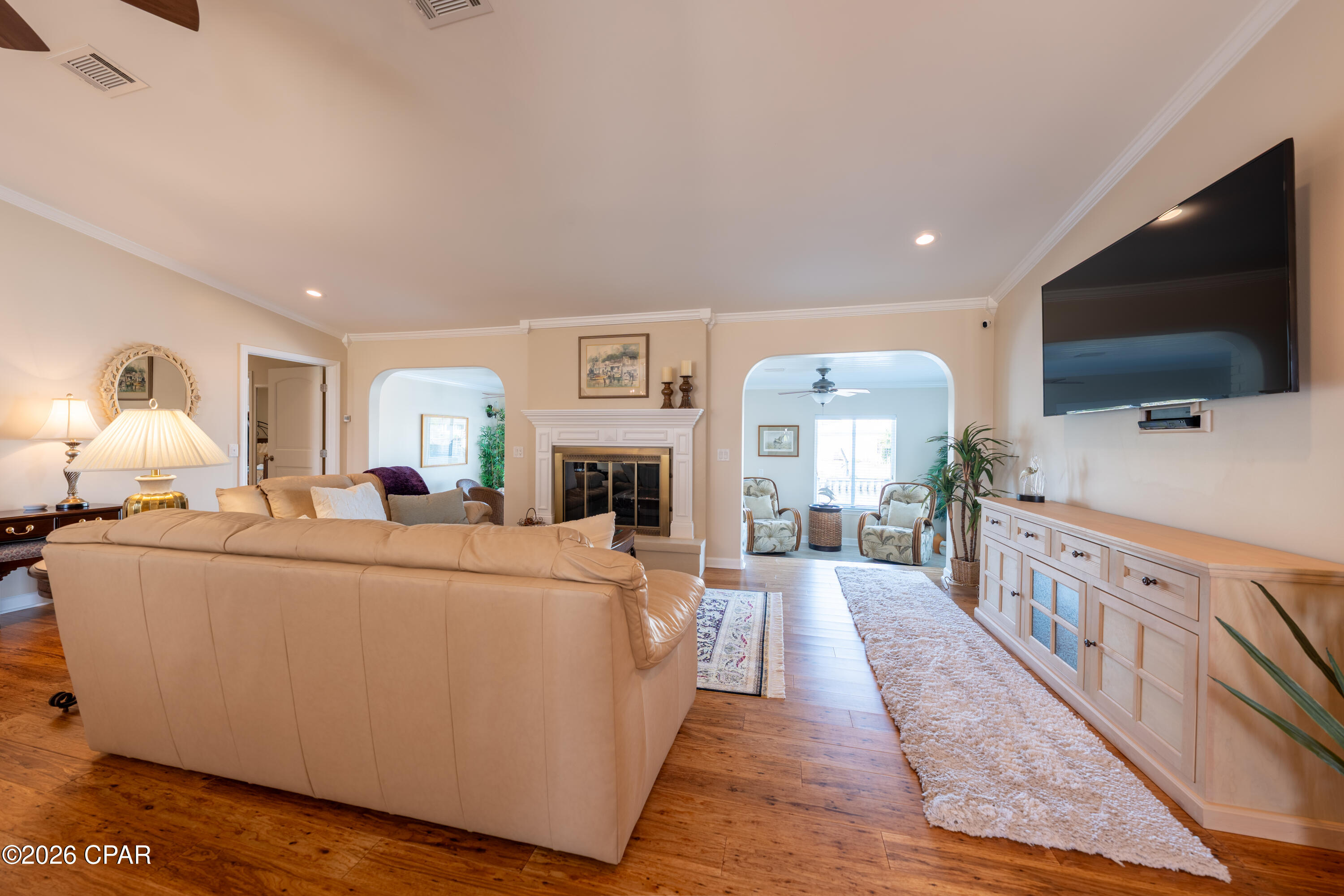 Listing photo id 12 for 1509 Trout Lane