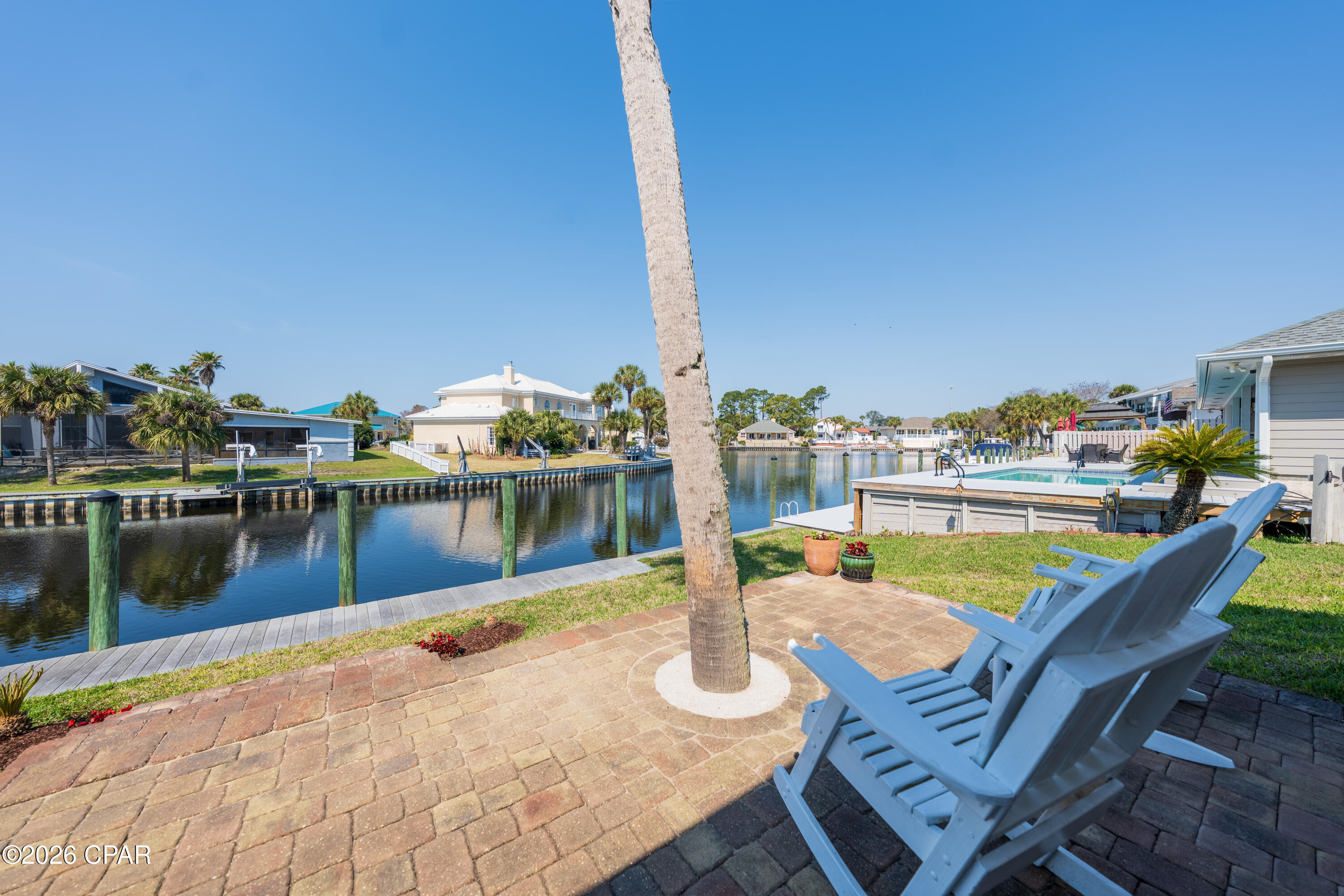 Listing photo id 21 for 1509 Trout Lane