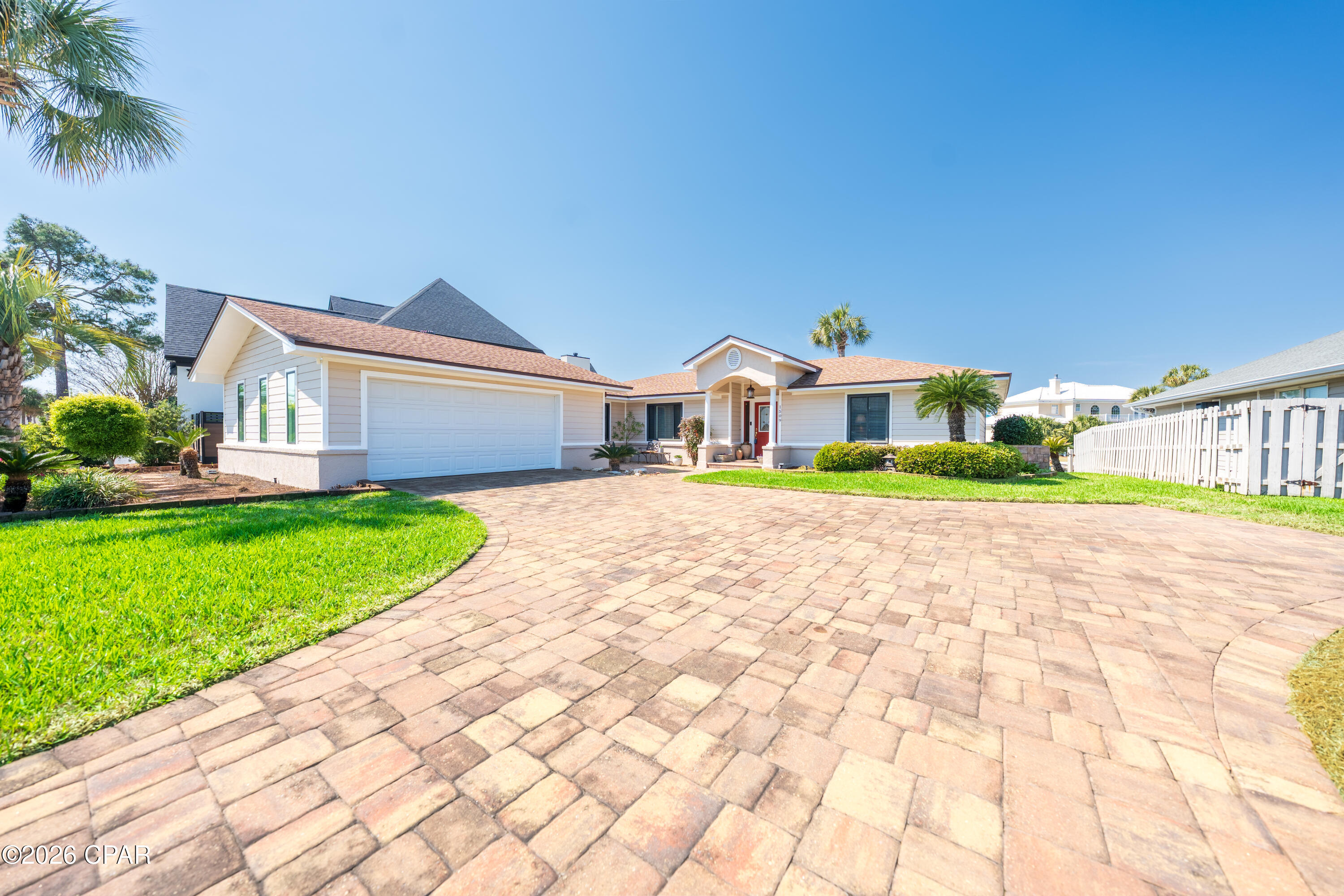 Listing photo id 4 for 1509 Trout Lane