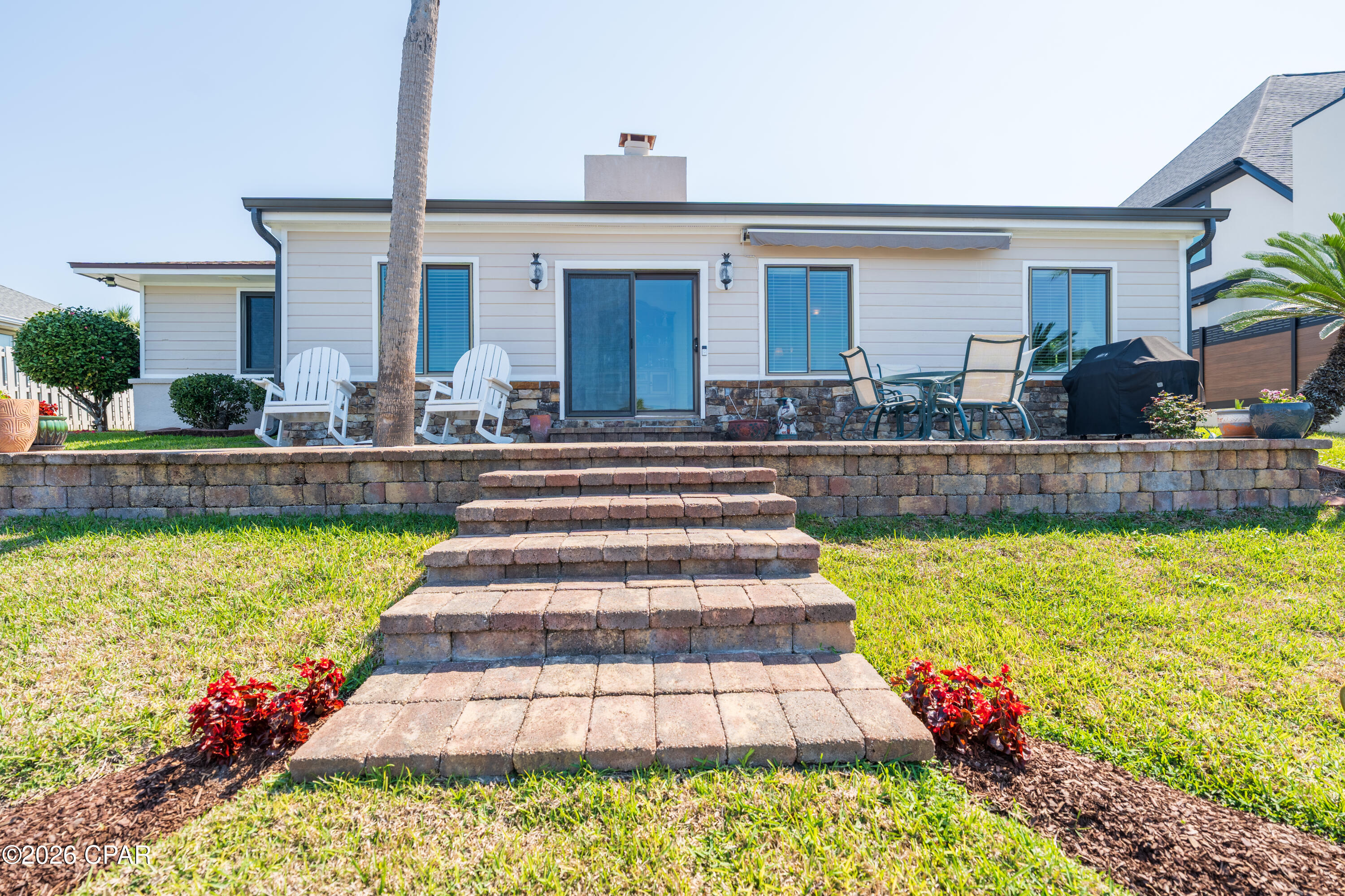 Listing photo id 56 for 1509 Trout Lane