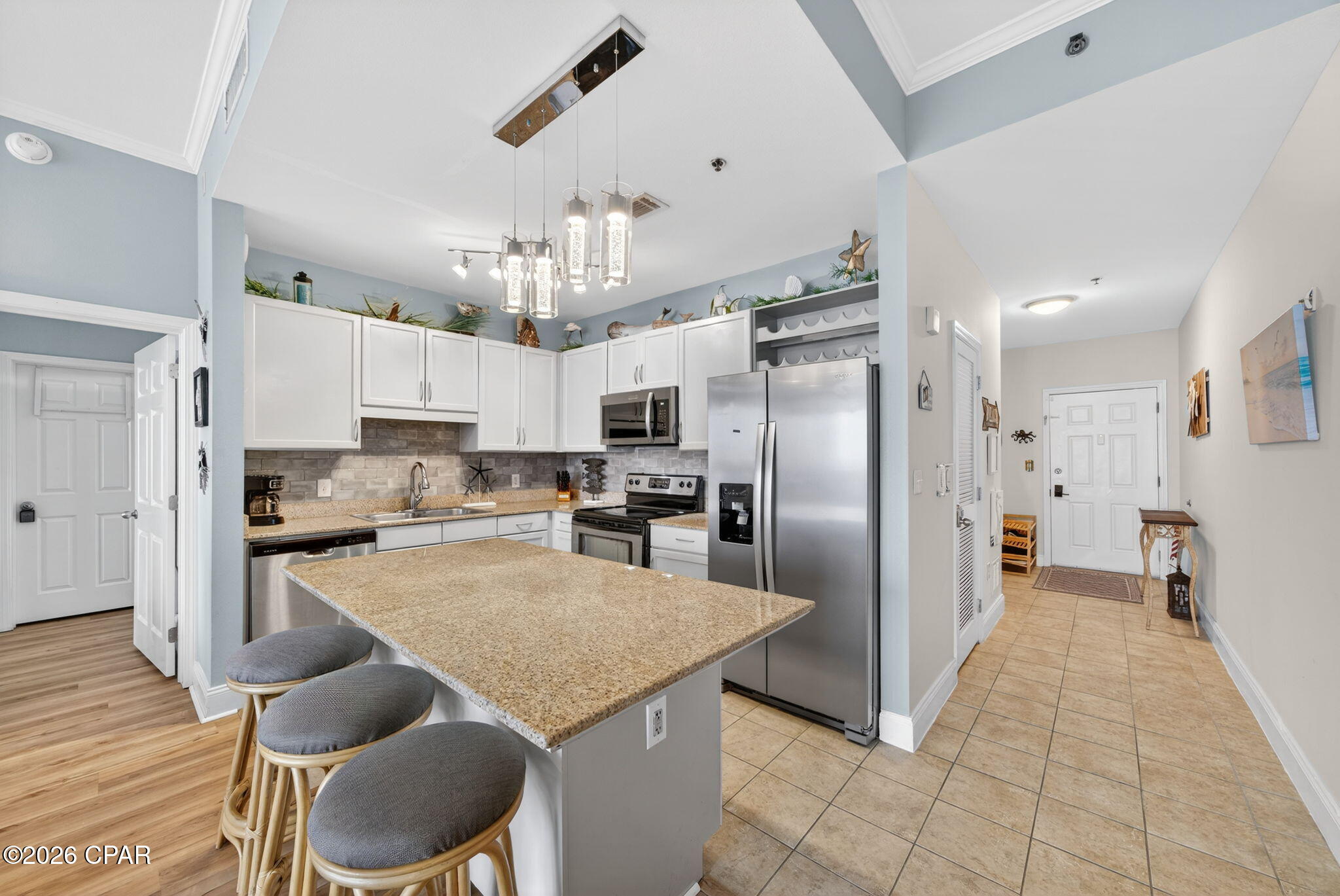 Image 8 For 9860 Thomas Drive 2124