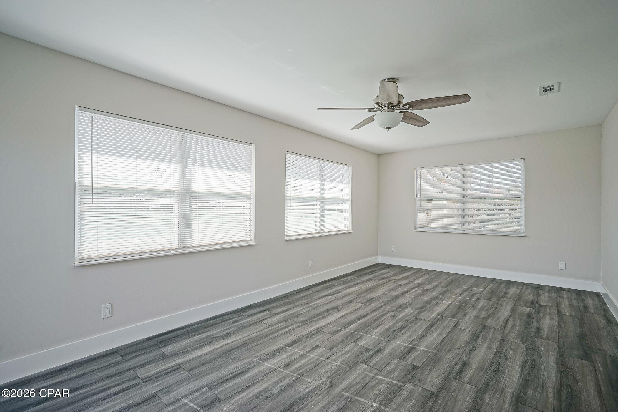 Image 18 For 1502 Indiana Avenue