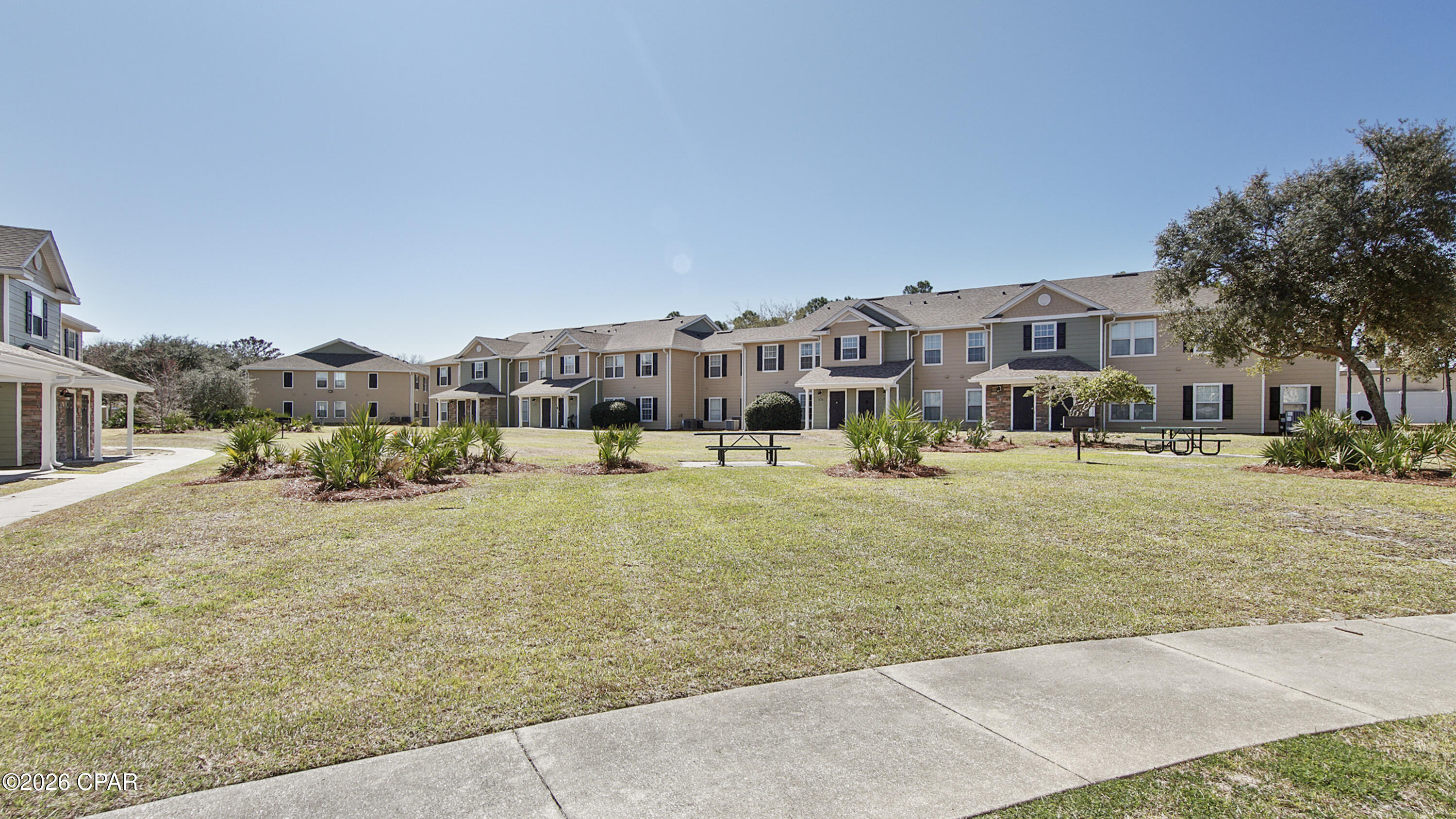 Image 2 For 1001 Lighthouse Road 1001